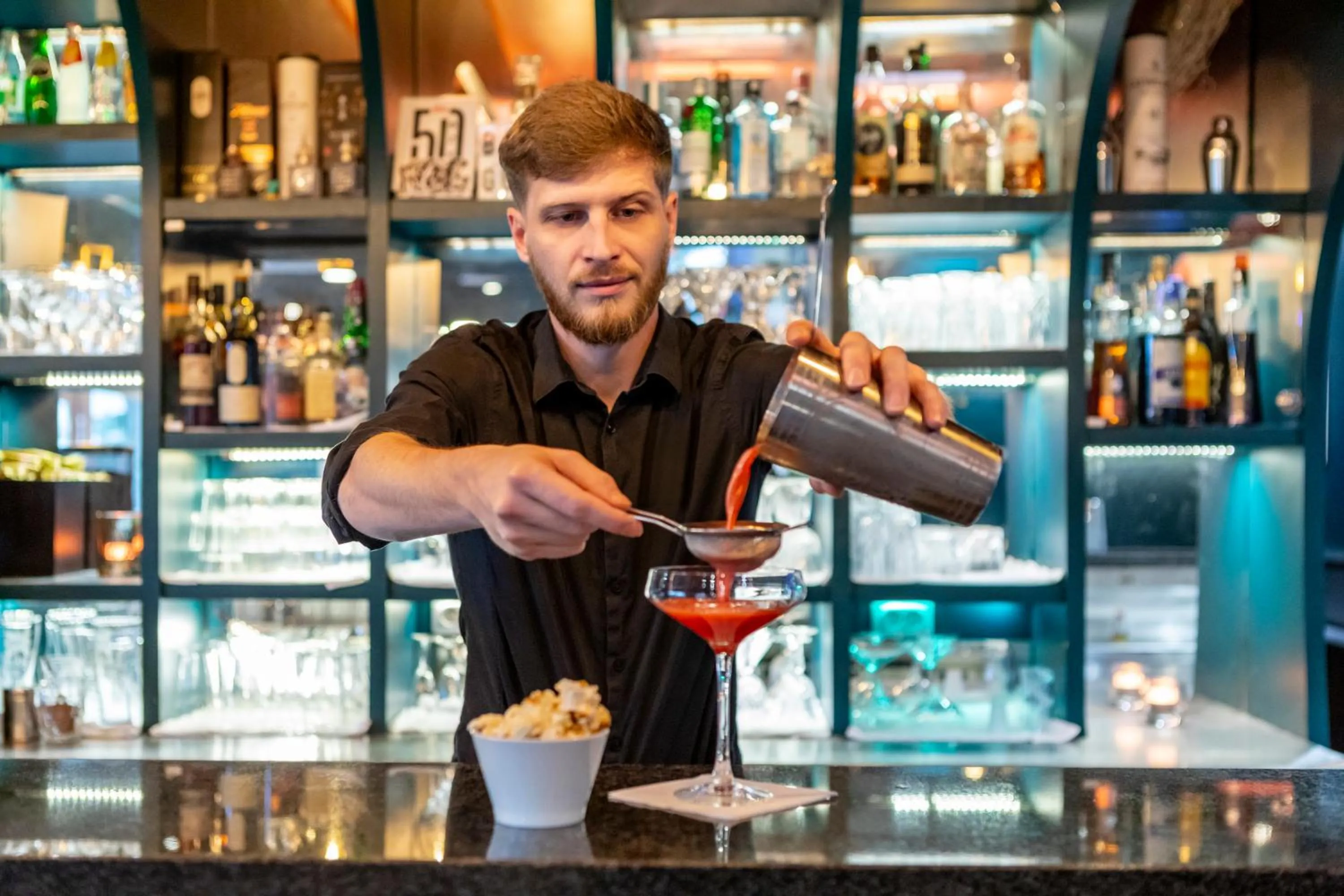 Lounge or bar in Ibis Paris Tour Eiffel Cambronne 15ème