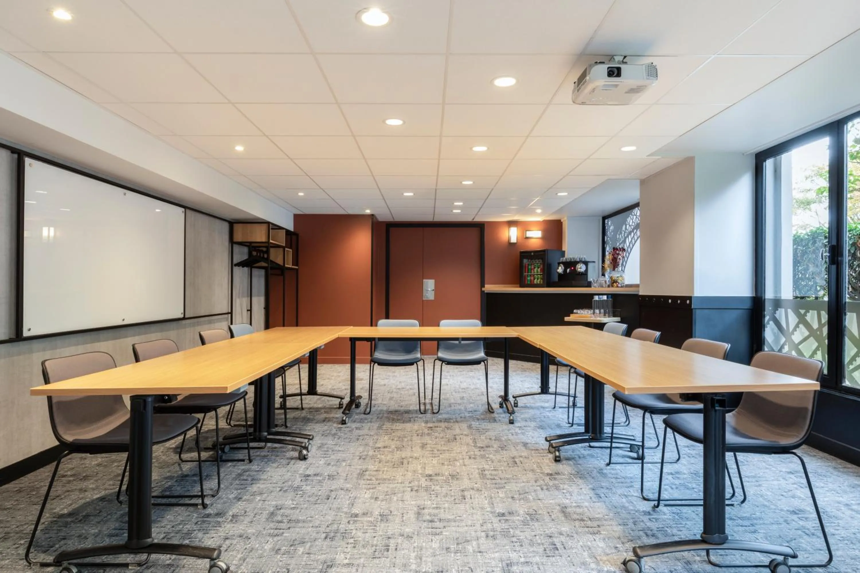 Meeting/conference room in Ibis Paris Tour Eiffel Cambronne 15ème