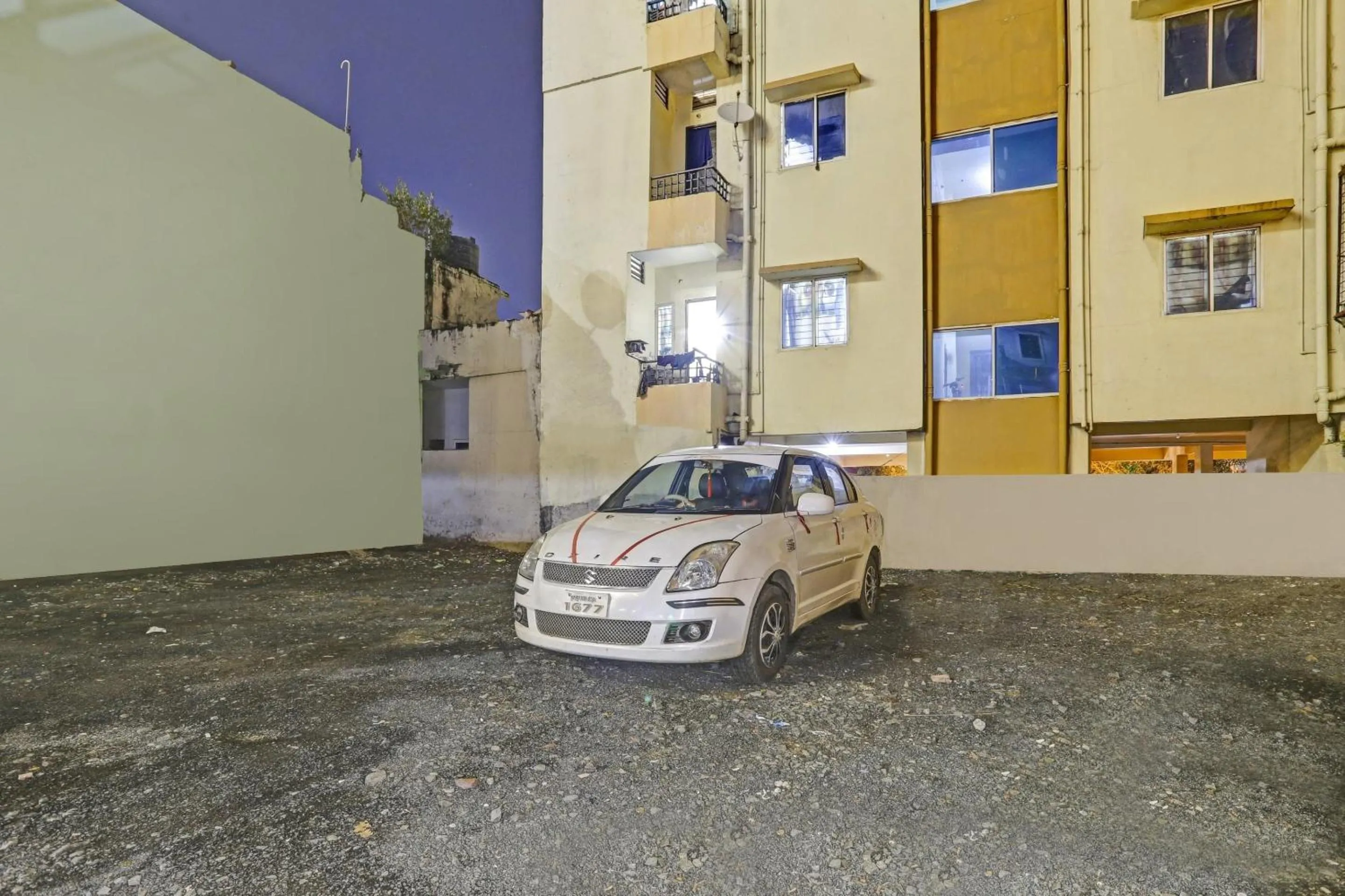 Facade/entrance in Hotel O Happy Stay