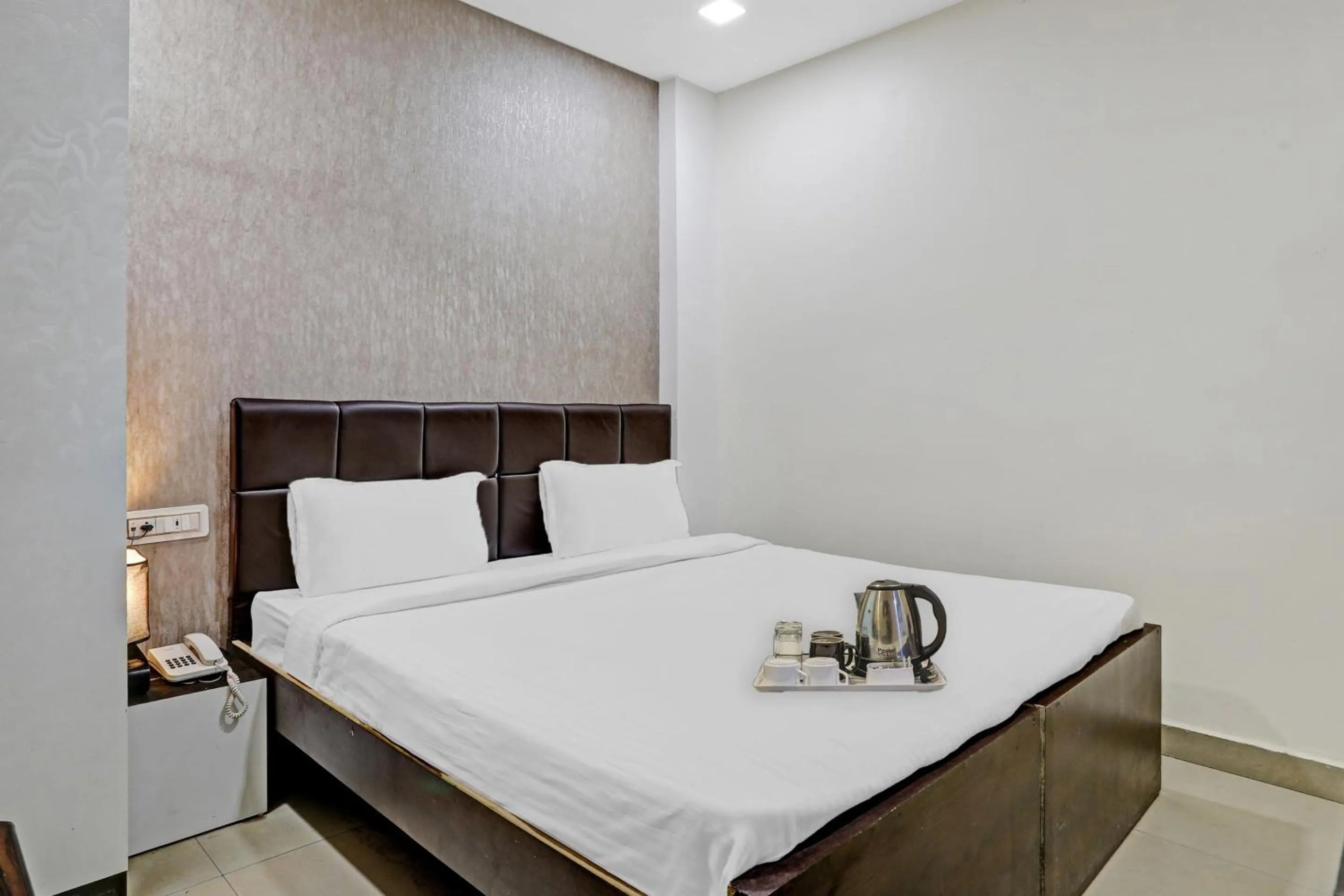 Bedroom, Bed in Hotel O Happy Stay