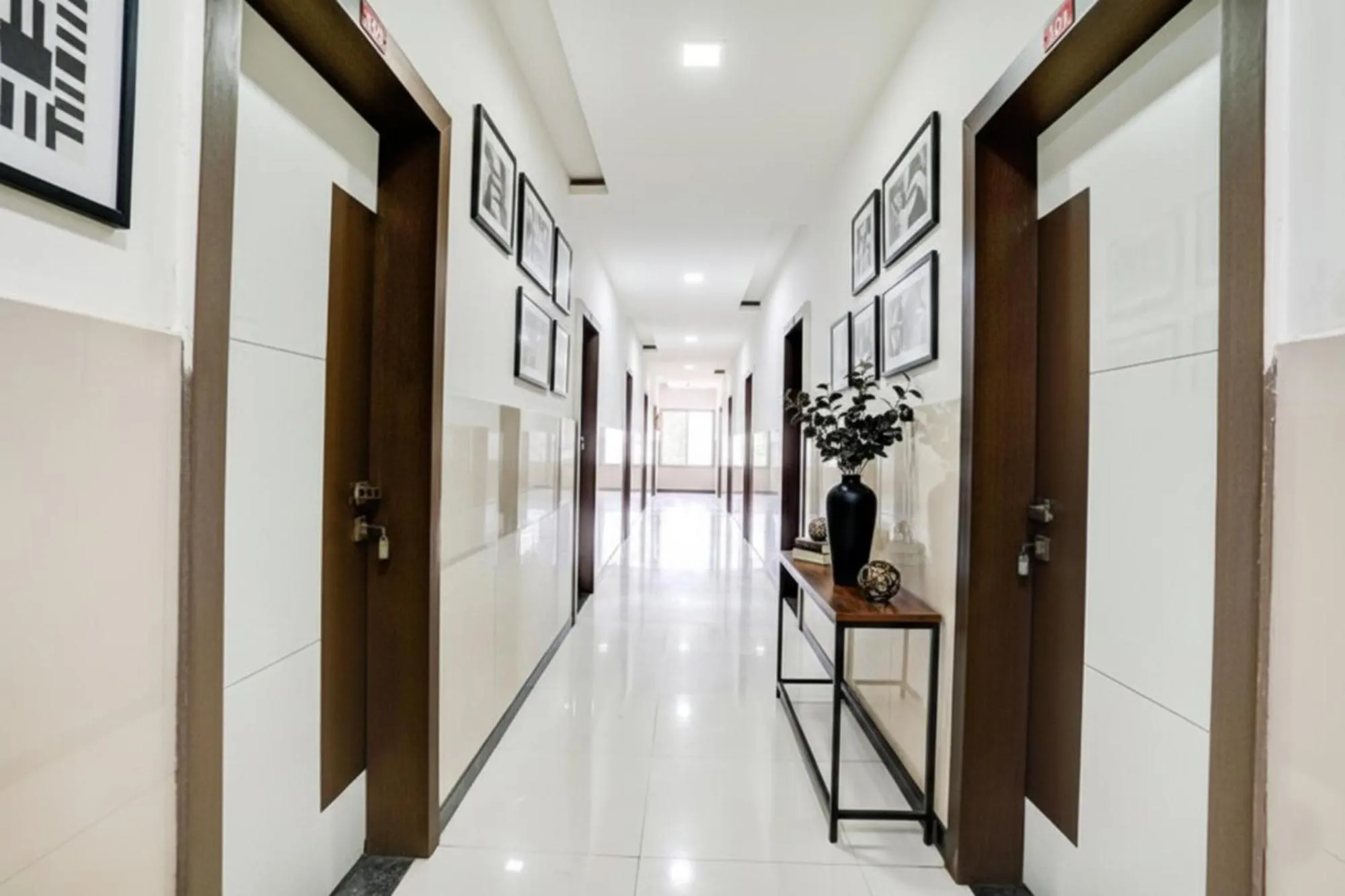 Lobby or reception in Via Sai Lodging - Nashik Railway Station