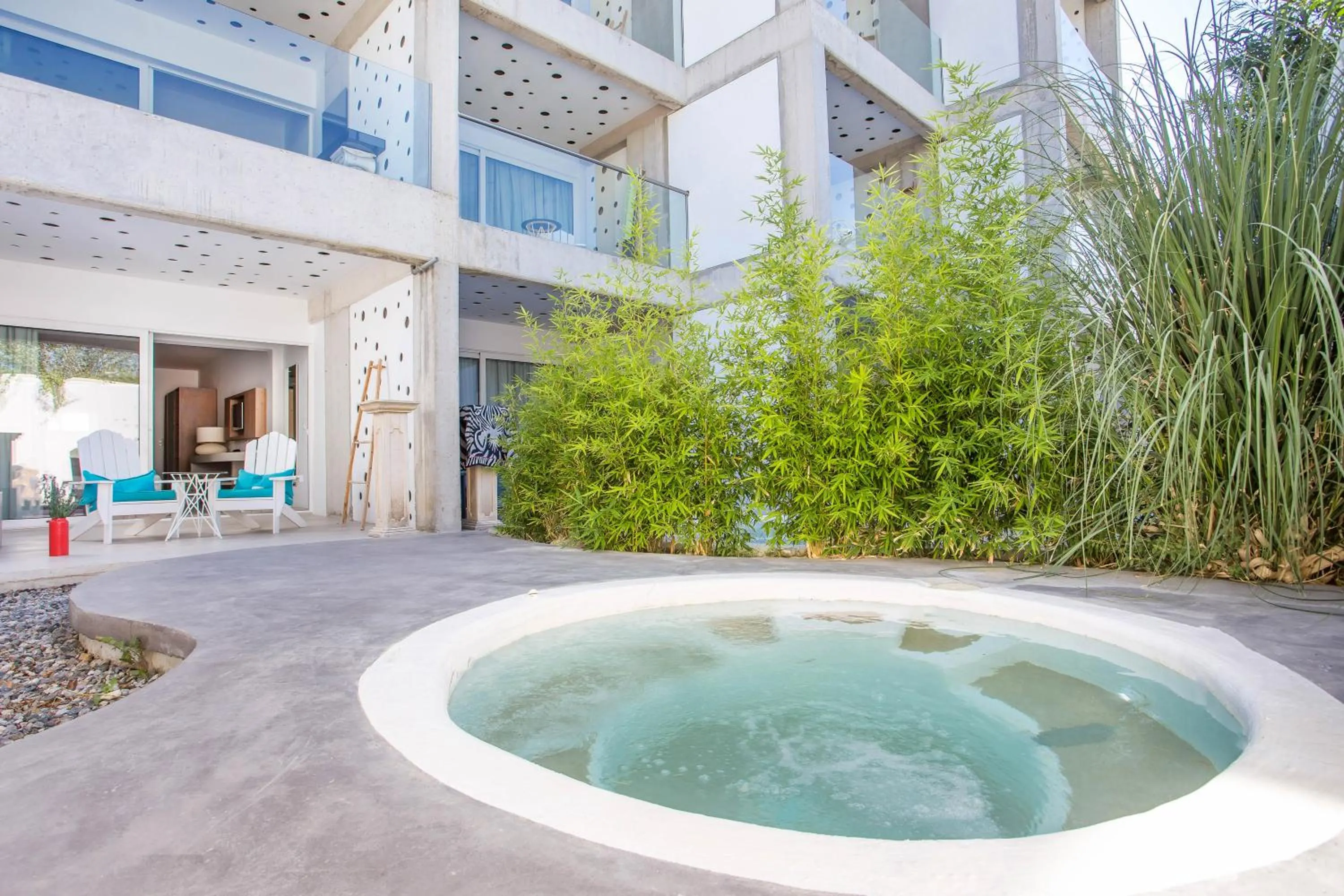 Area and facilities in Kouros Exclusive Hotel & Suites - Adults Only