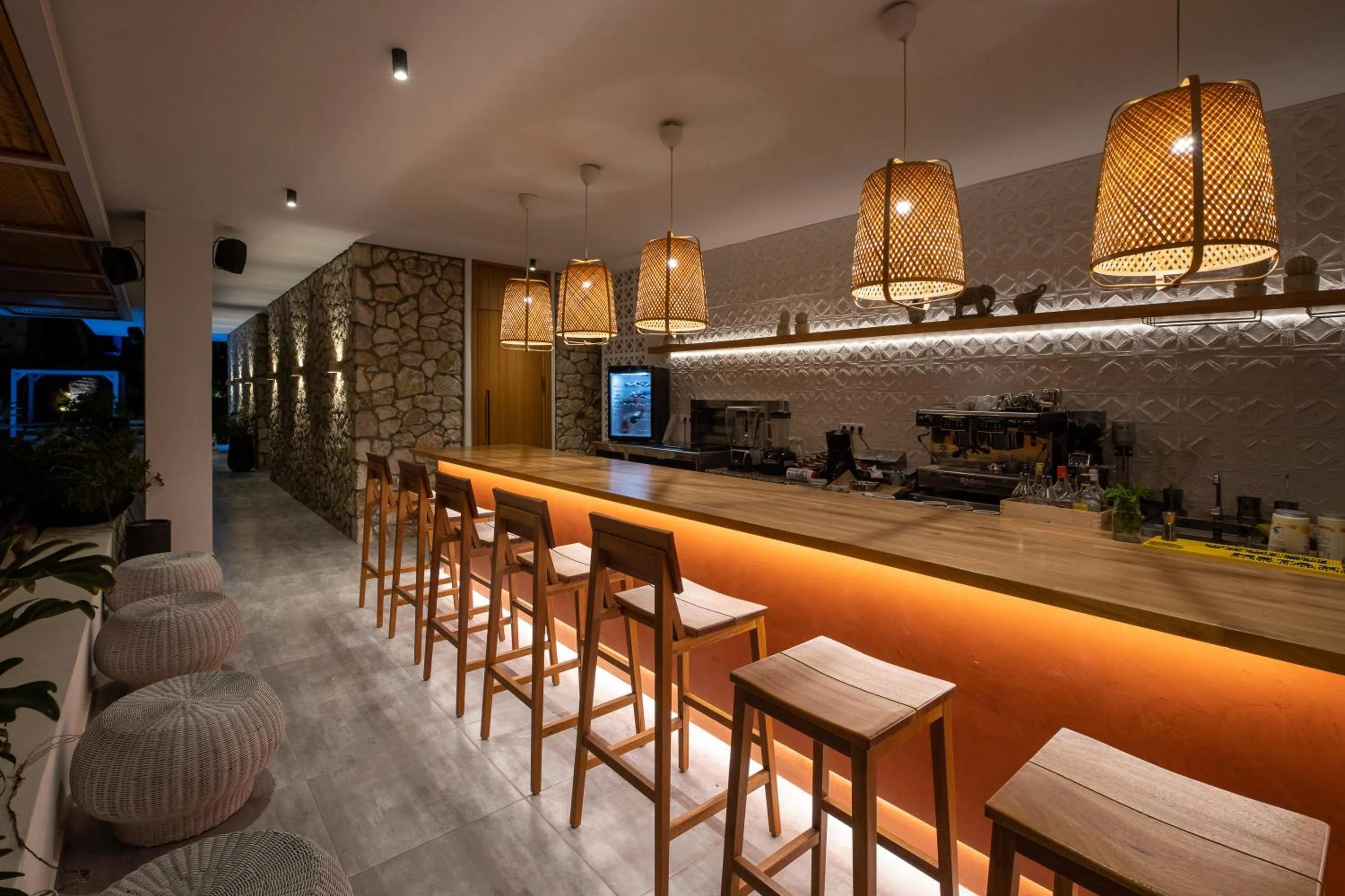 Lounge or bar in Kouros Exclusive Hotel & Suites - Adults Only