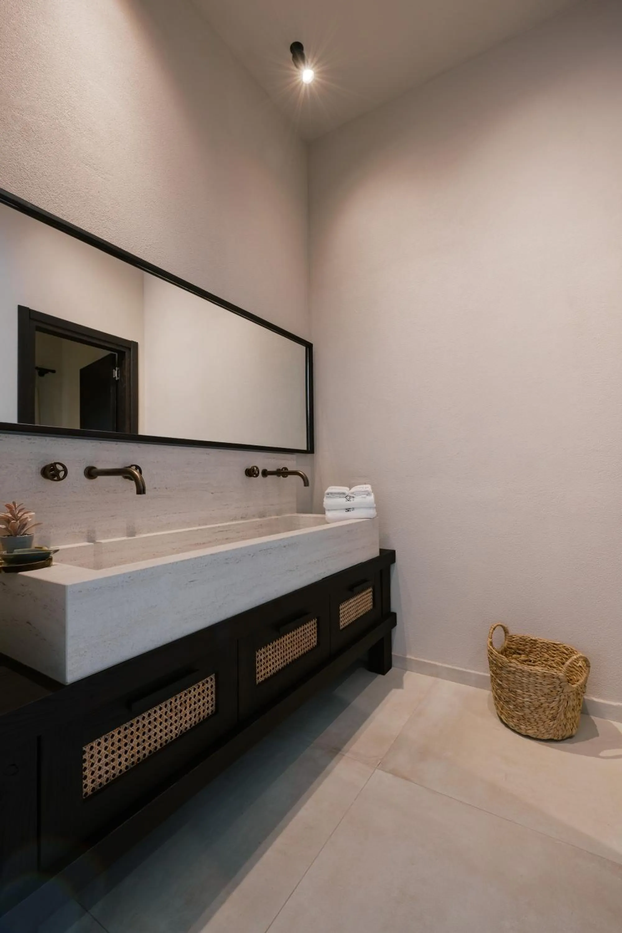 Bathroom in Kouros Exclusive Hotel & Suites - Adults Only