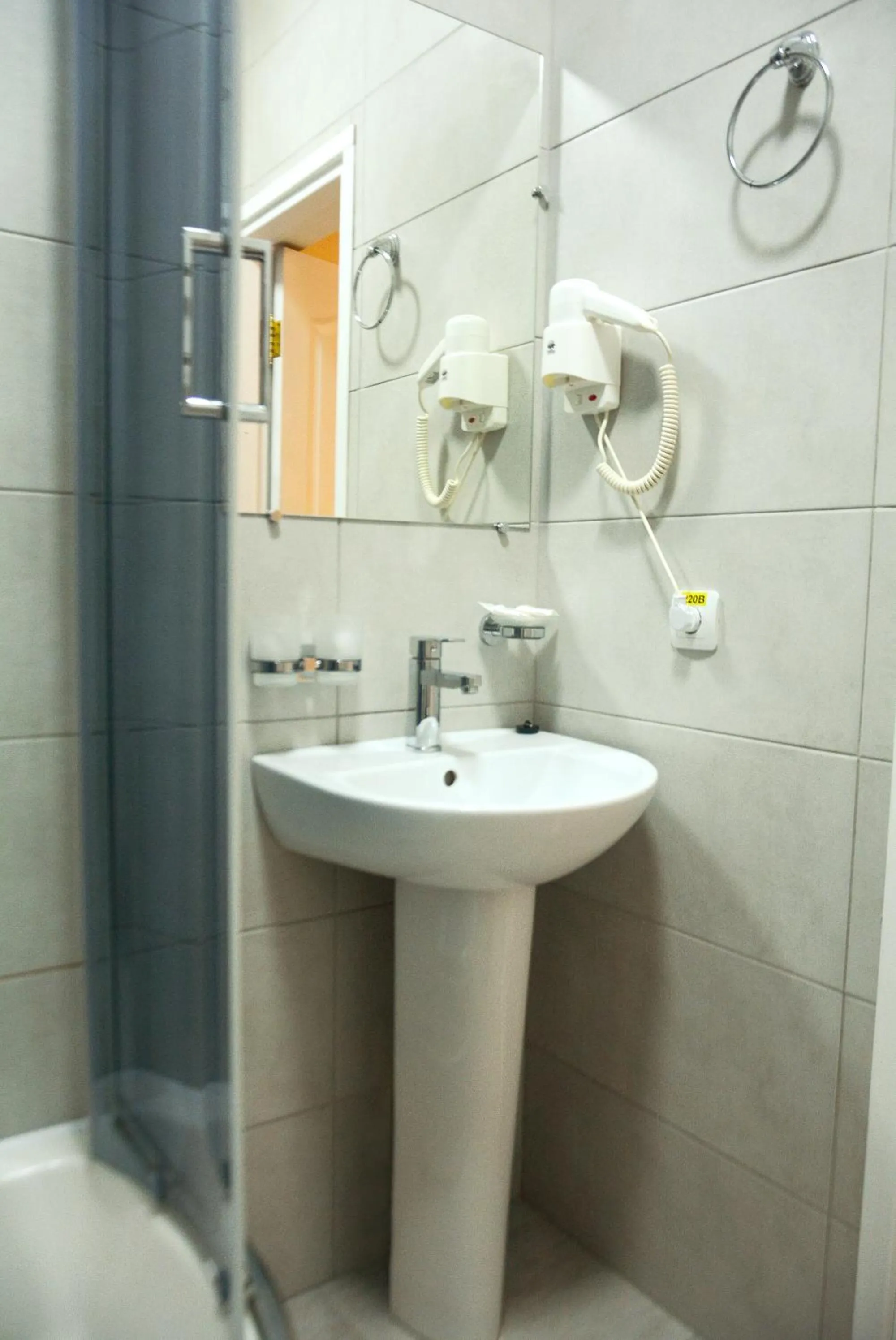 Bathroom in Hotel Voskresensky