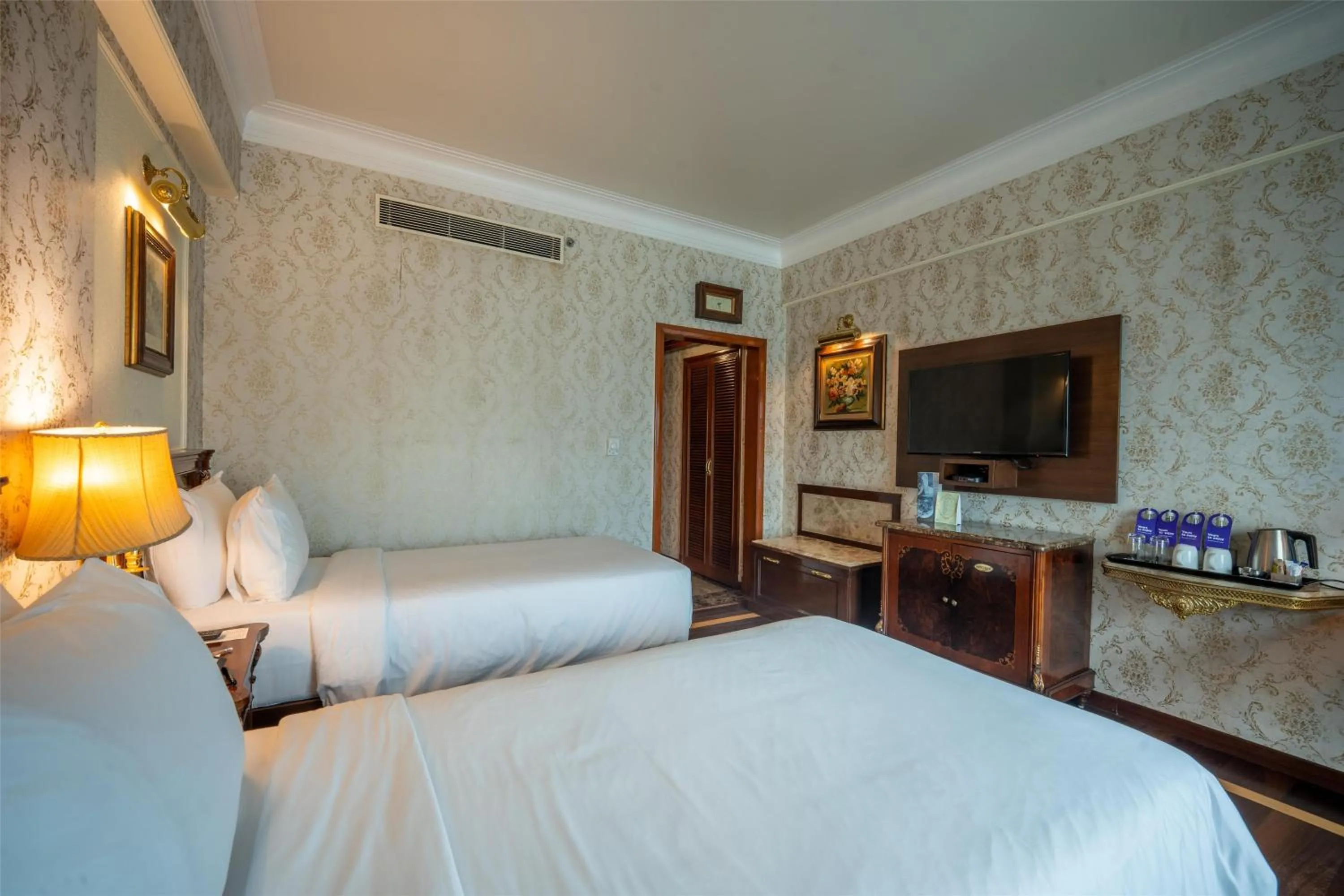 Bedroom, Bed in Radisson Hotel Jalandhar