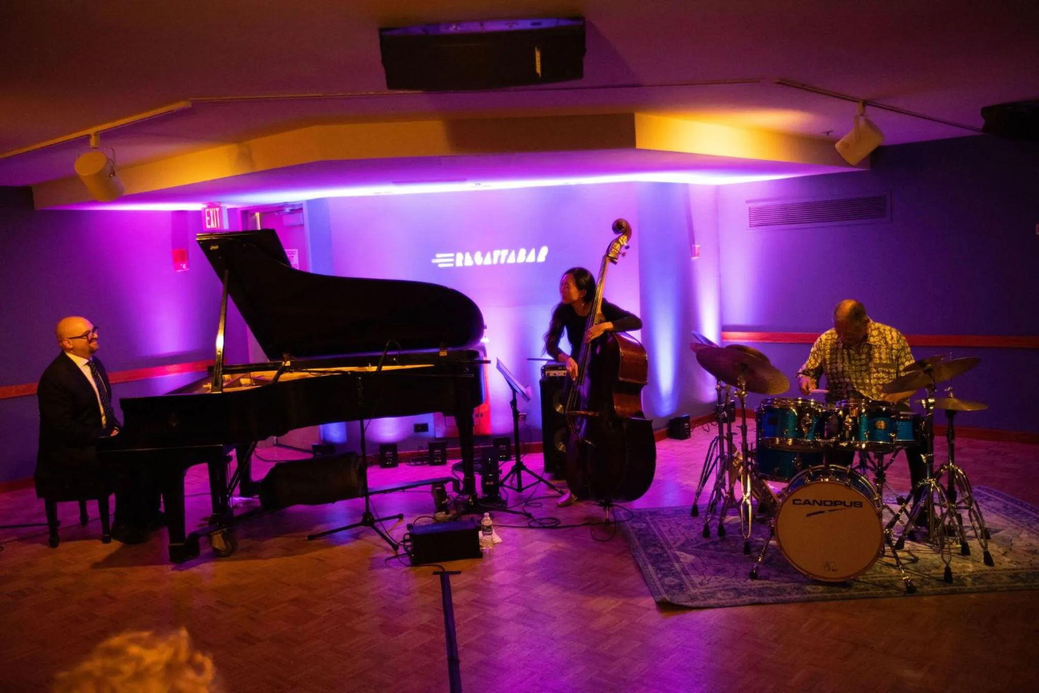 Lounge or bar in The Charles Hotel in Harvard Square