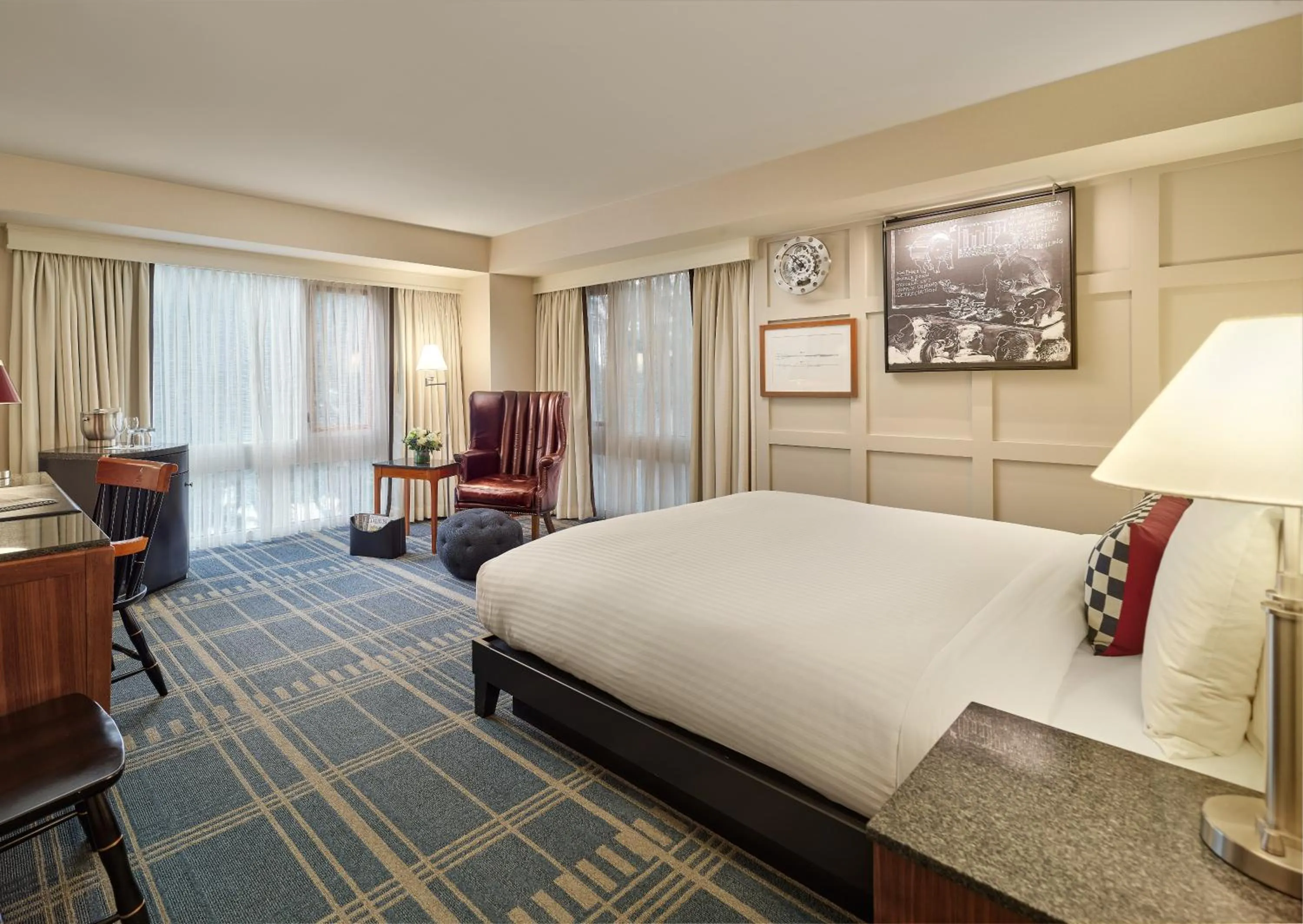 Bedroom, Bed in The Charles Hotel in Harvard Square