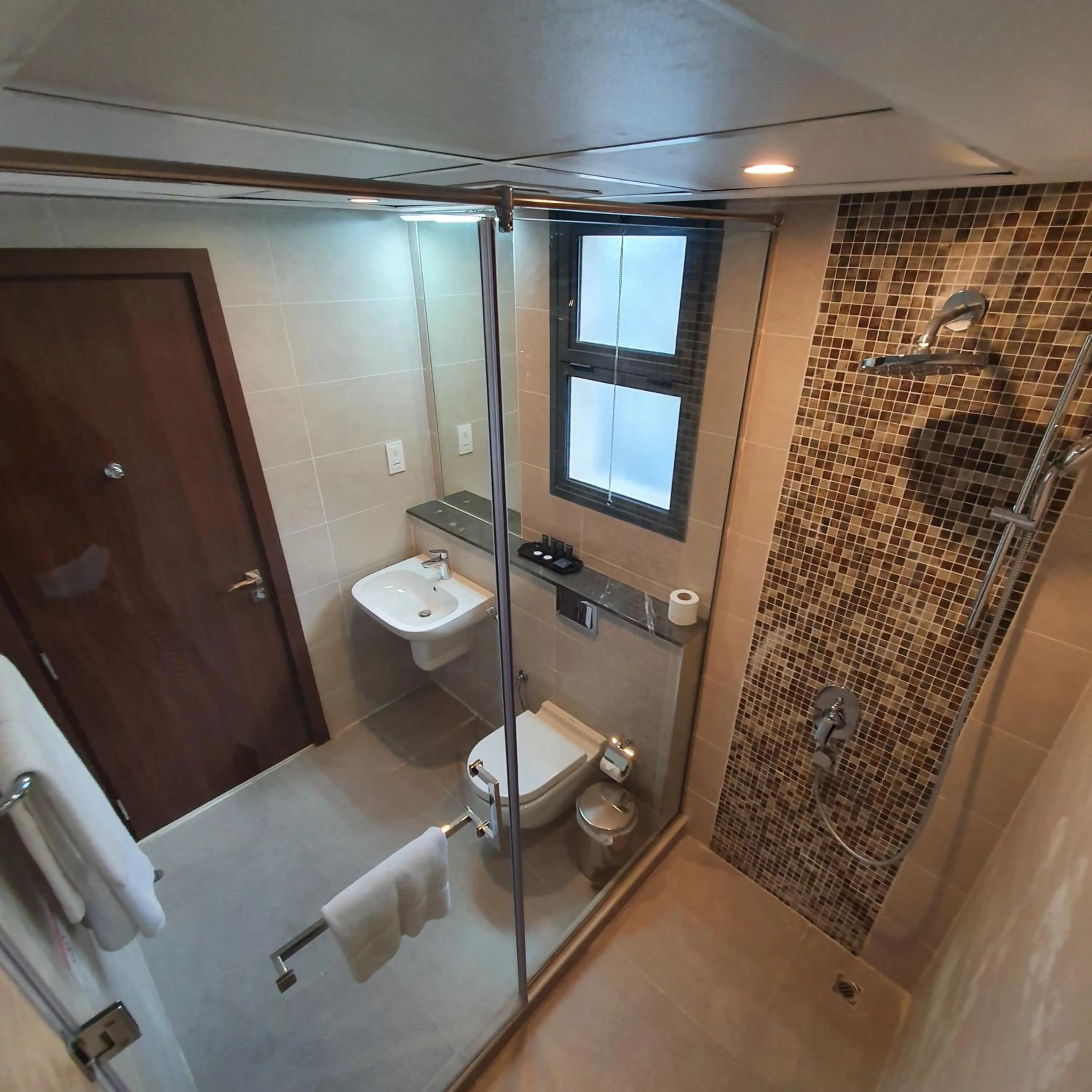 Toilet in Sunday Luxury Downtown Adliya Formerly Jewel Hotel