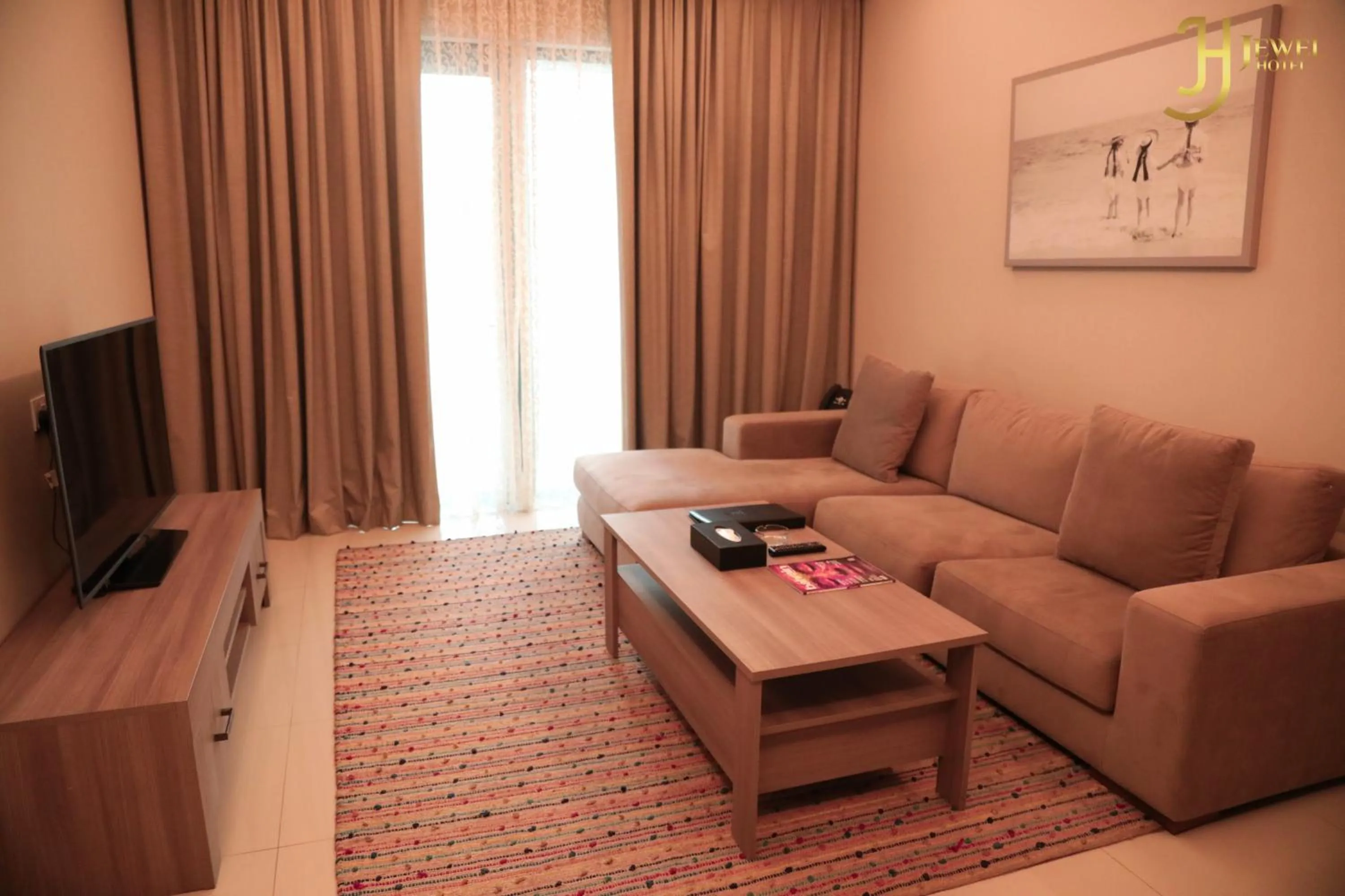 Living room in Sunday Luxury Downtown Adliya Formerly Jewel Hotel