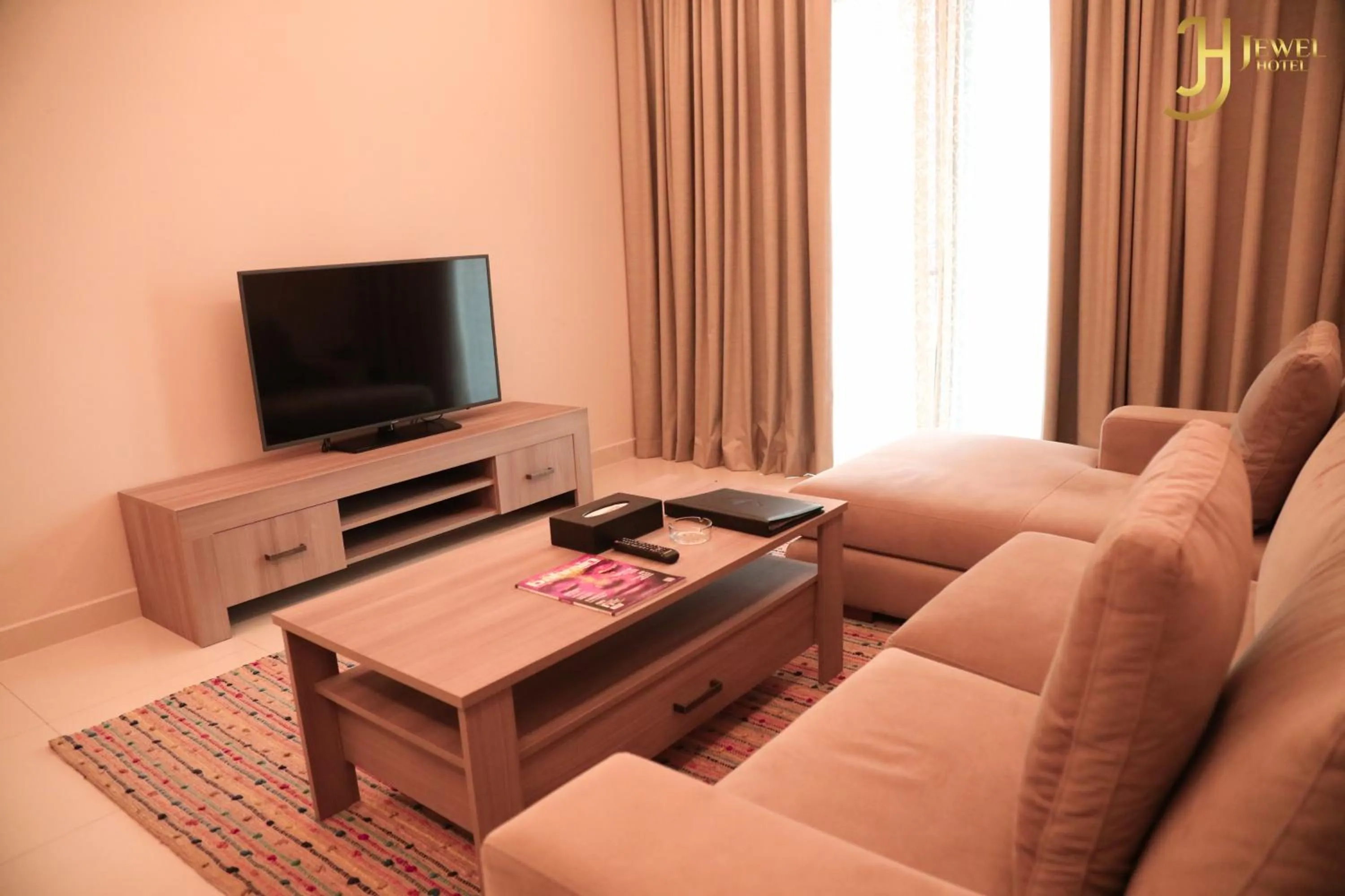 Living room in Sunday Luxury Downtown Adliya Formerly Jewel Hotel