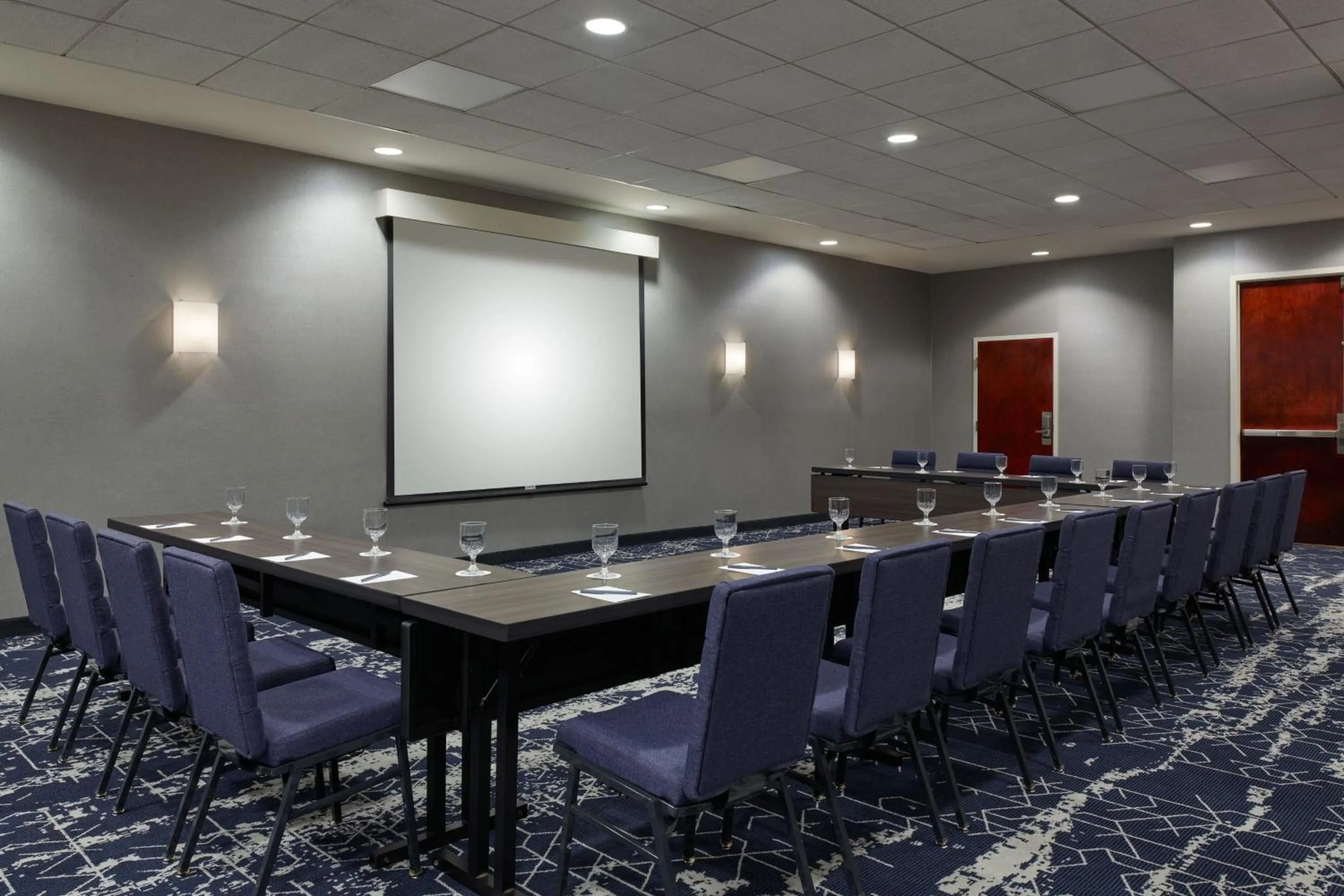 Meeting/conference room in Courtyard Culver City Los Angeles