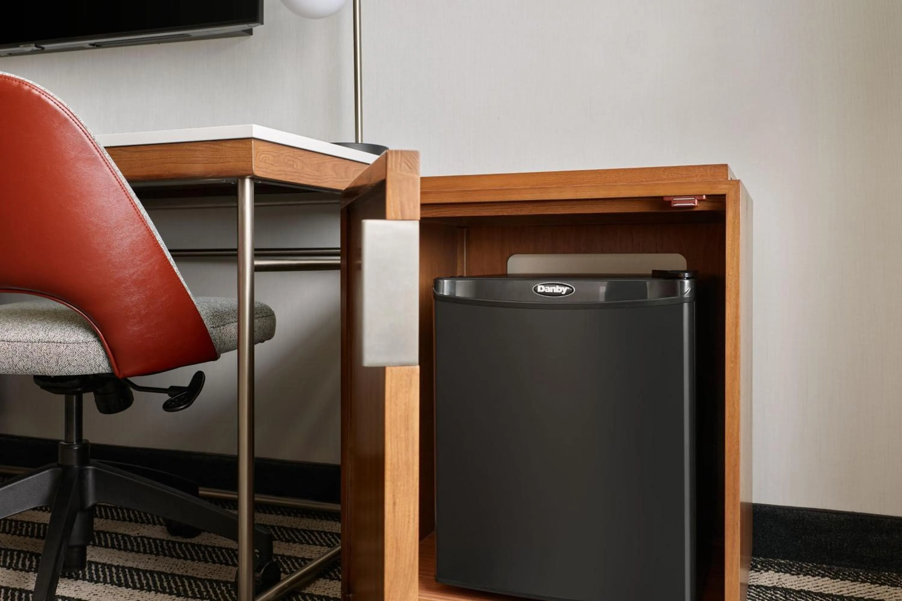 Photo of the whole room in Courtyard Culver City Los Angeles