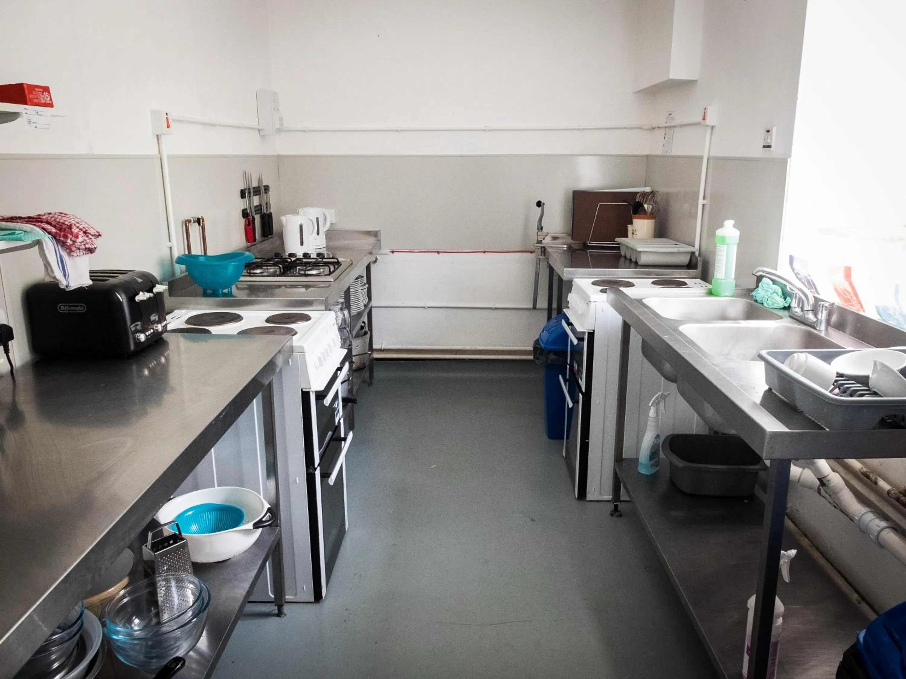 Kitchen or kitchenette in YHA Helvellyn