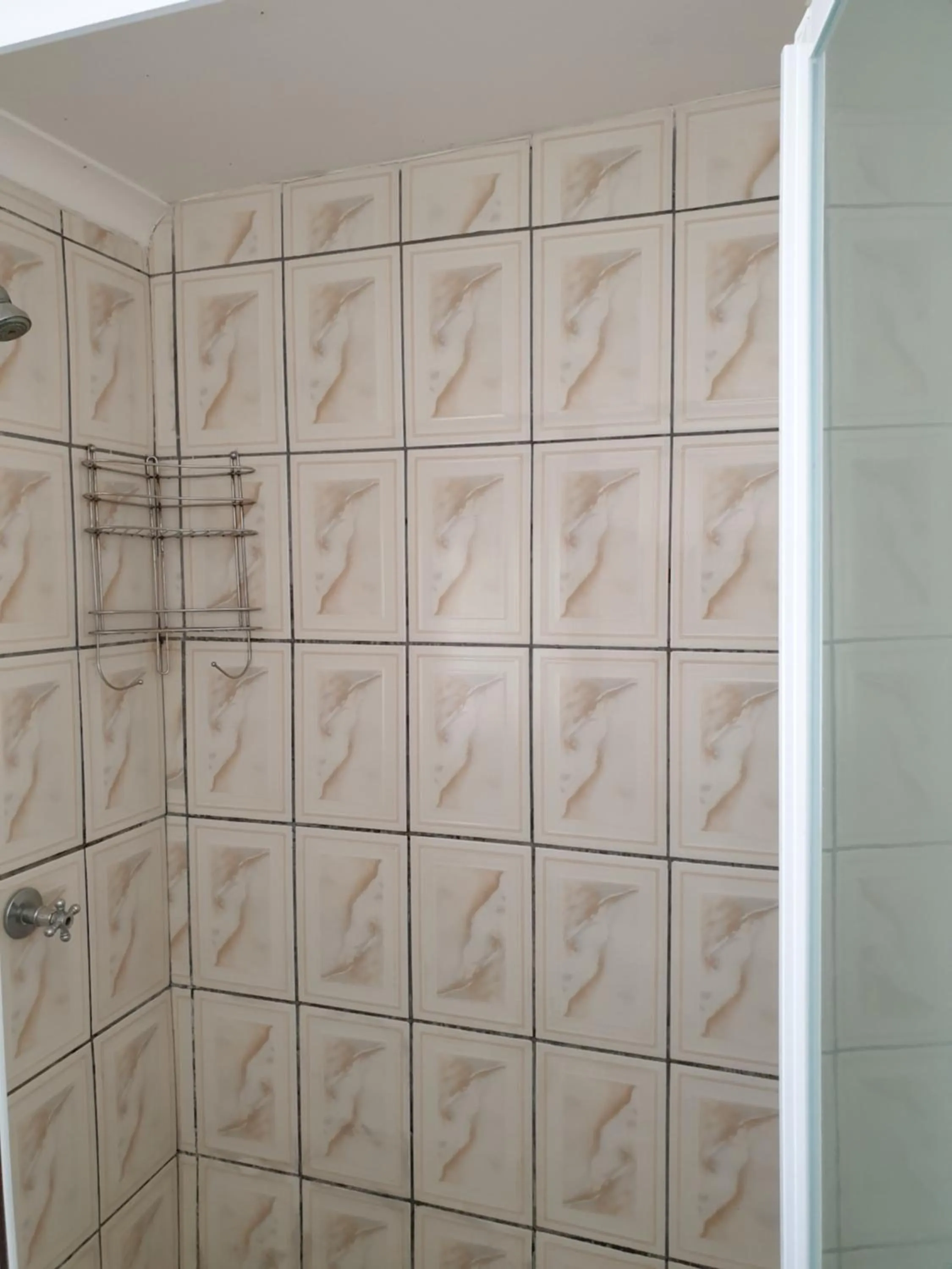 Bathroom in Amakaya Backpackers Travellers Accommodation