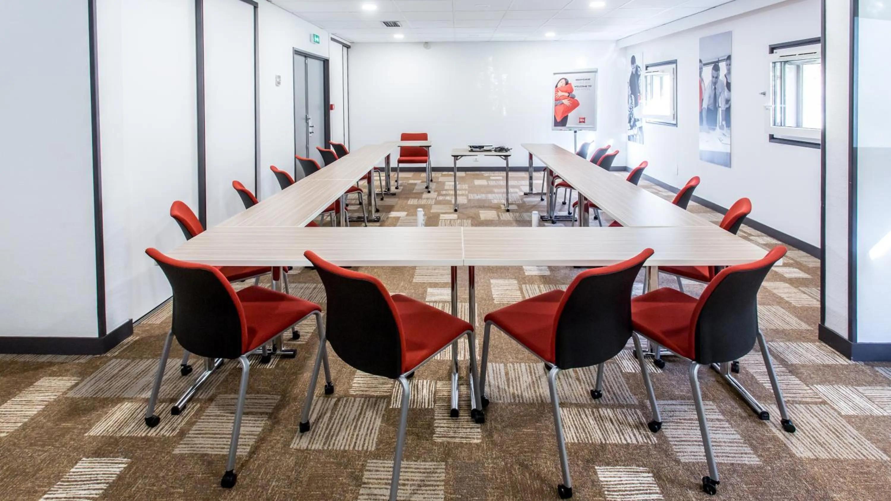 Meeting/conference room in Ibis Bourges Centre, Hôtel Restaurant