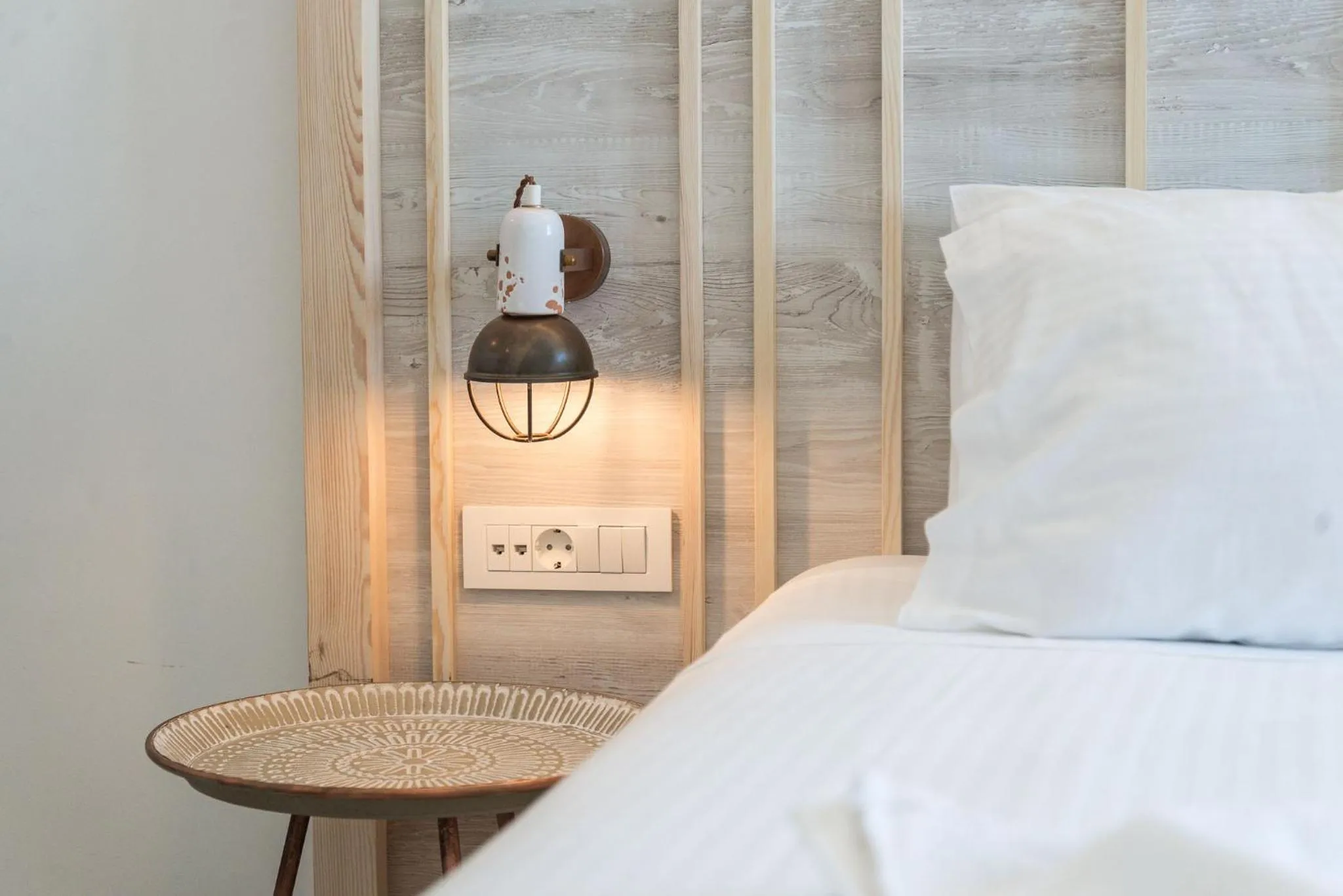 Bed in Livikon by the Sea