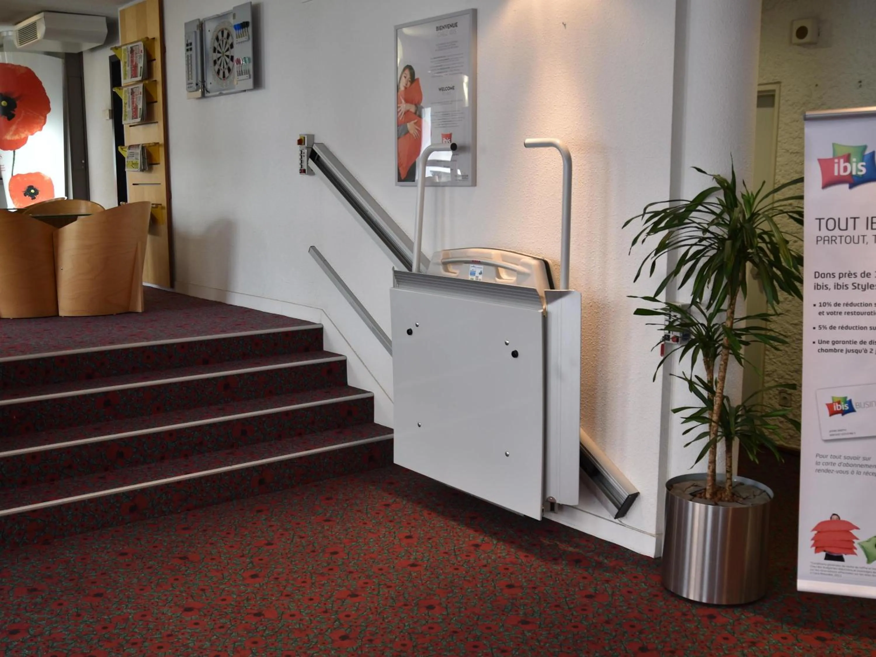 Other in ibis Rochefort