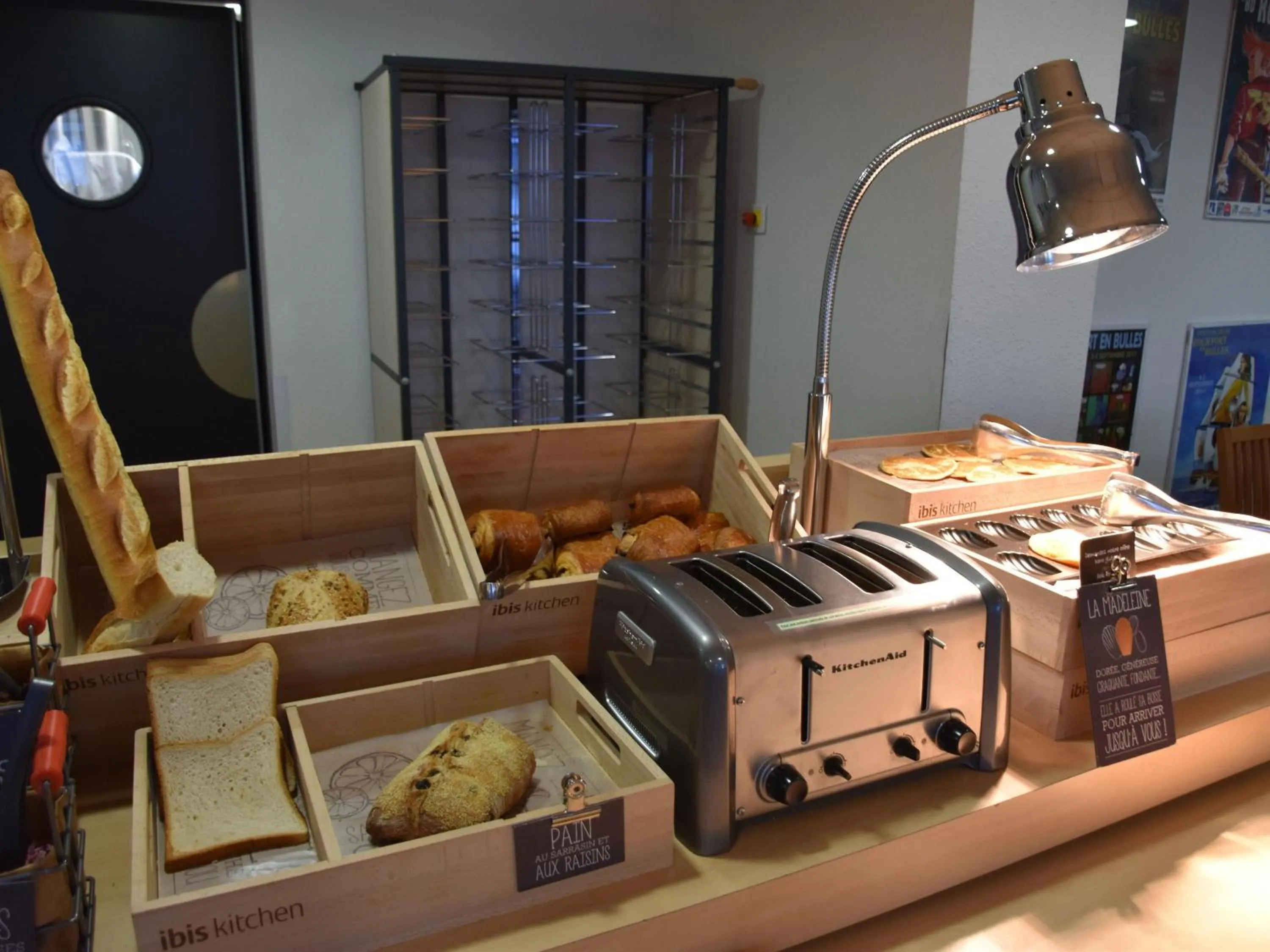 Breakfast in ibis Rochefort