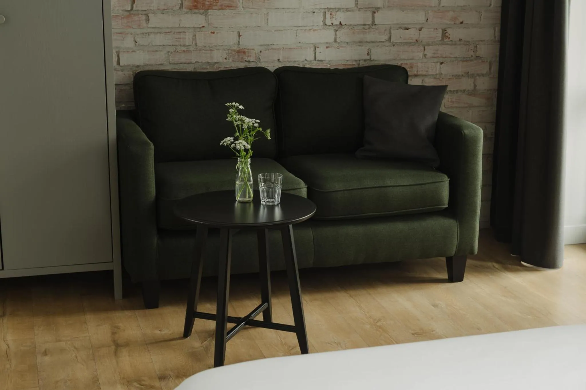 Photo of the whole room in Villa Antiqua