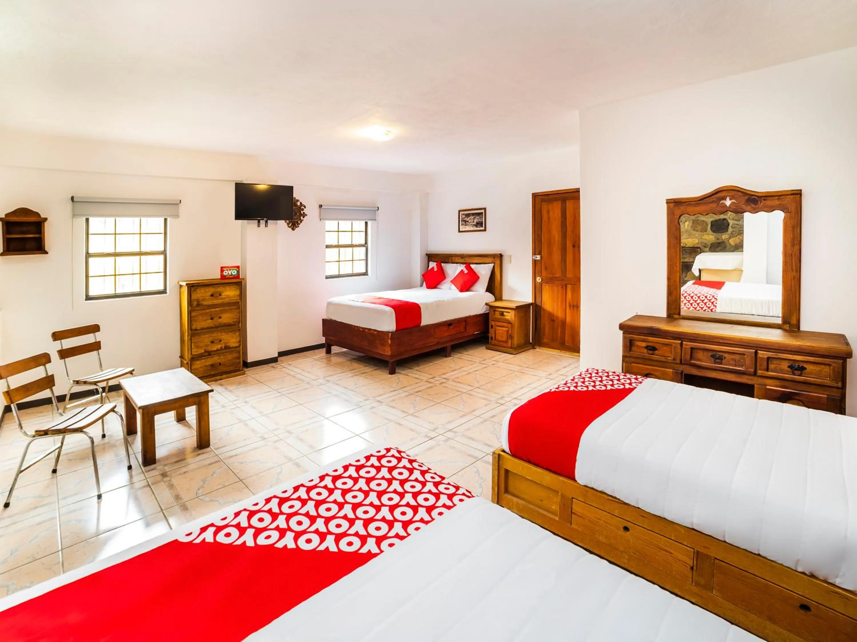 Photo of the whole room, Bed in Casa Banqueta Alta