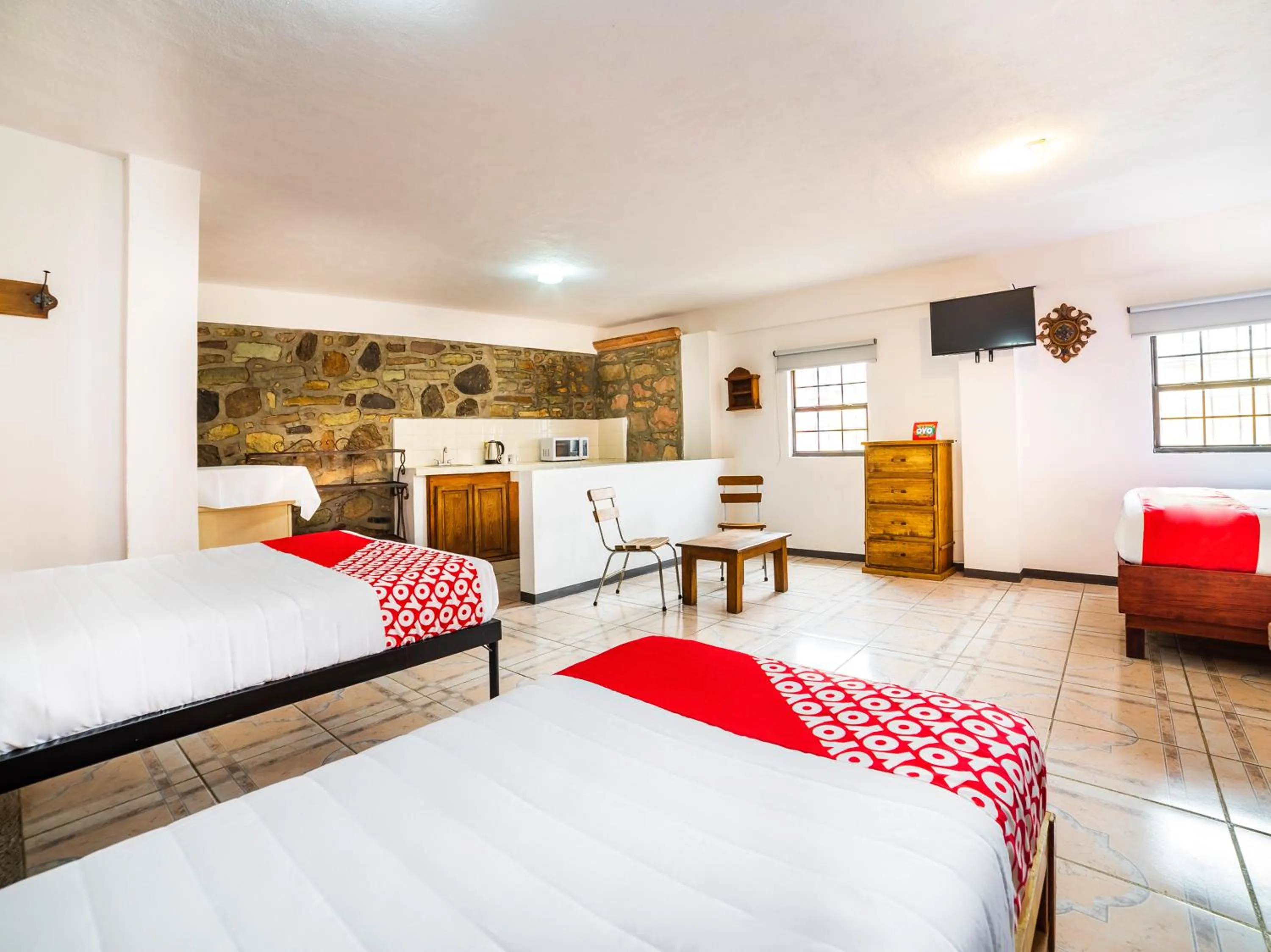 Photo of the whole room, Bed in Casa Banqueta Alta