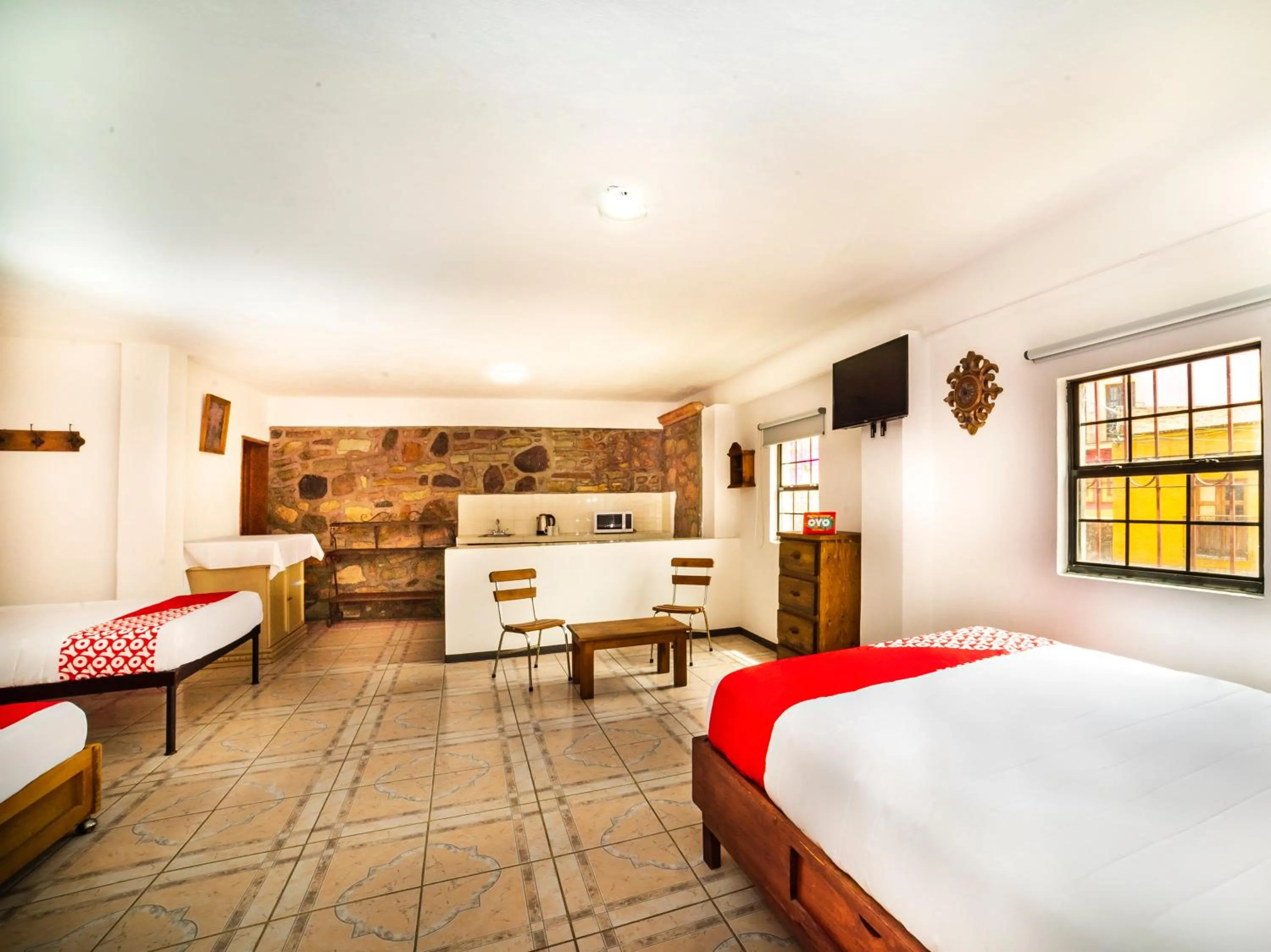 Photo of the whole room, Bed in Casa Banqueta Alta