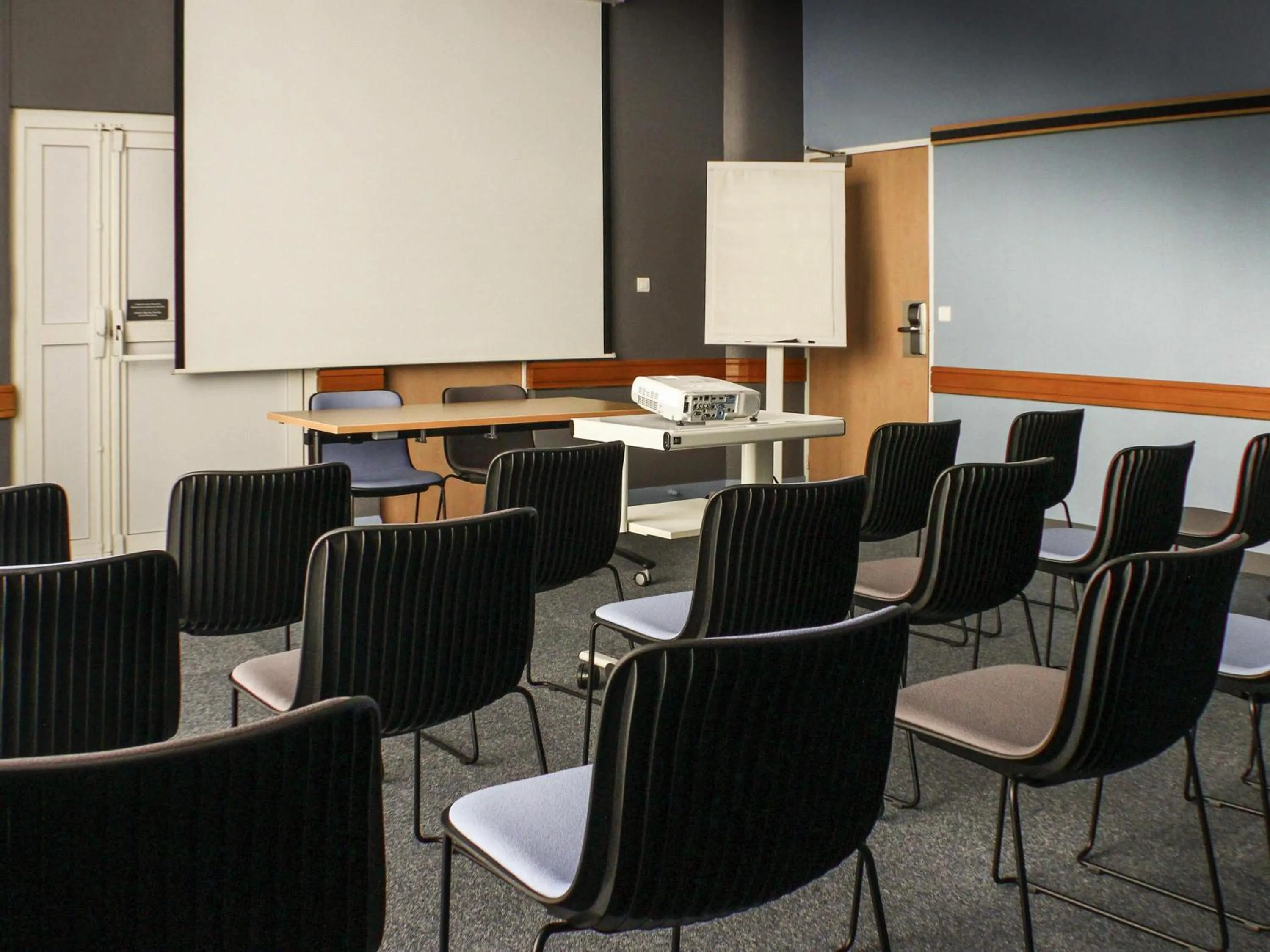 Meeting/conference room in ibis Nantes Centre Tour Bretagne