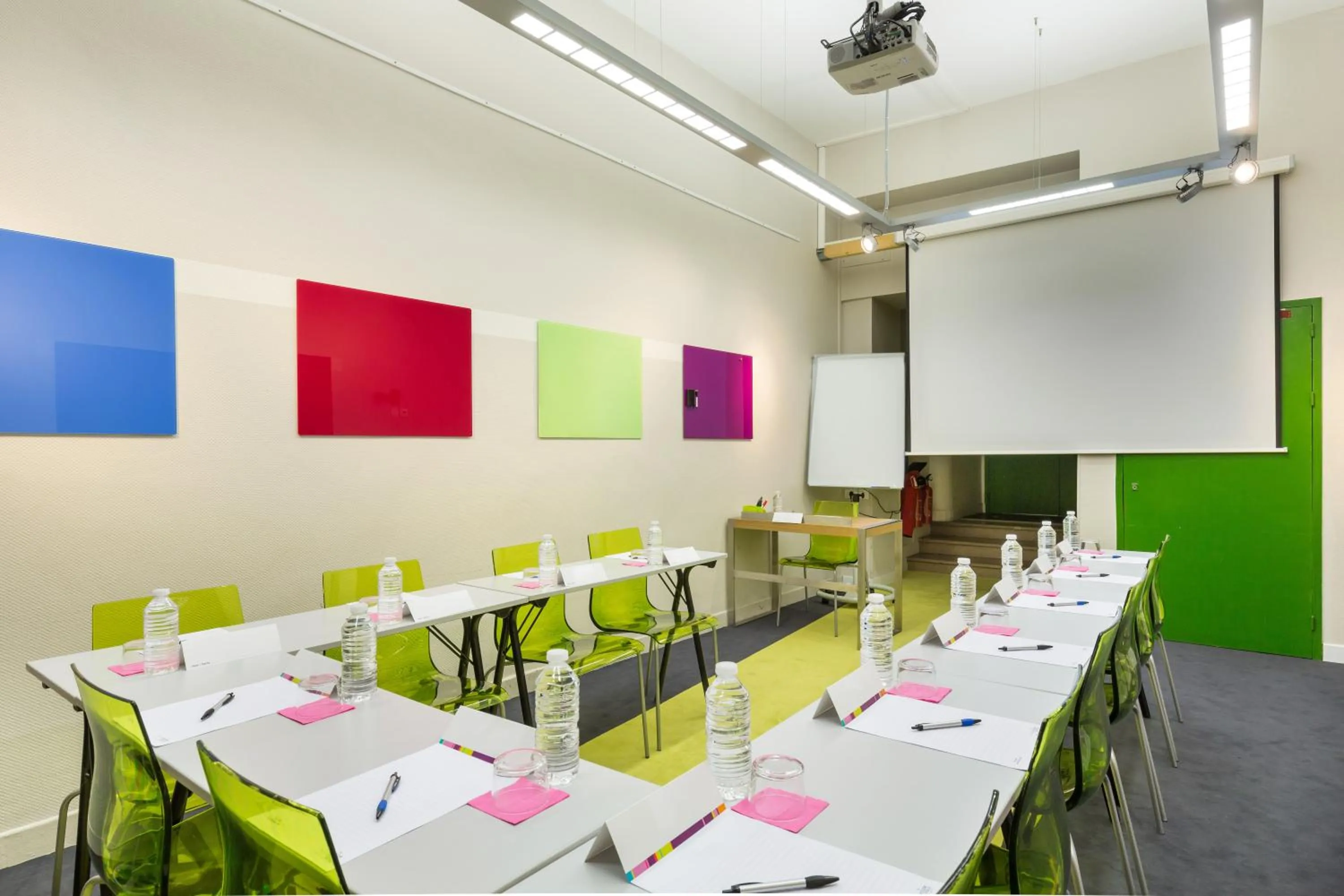 Meeting/conference room in ibis Styles Toulouse Centre Gare