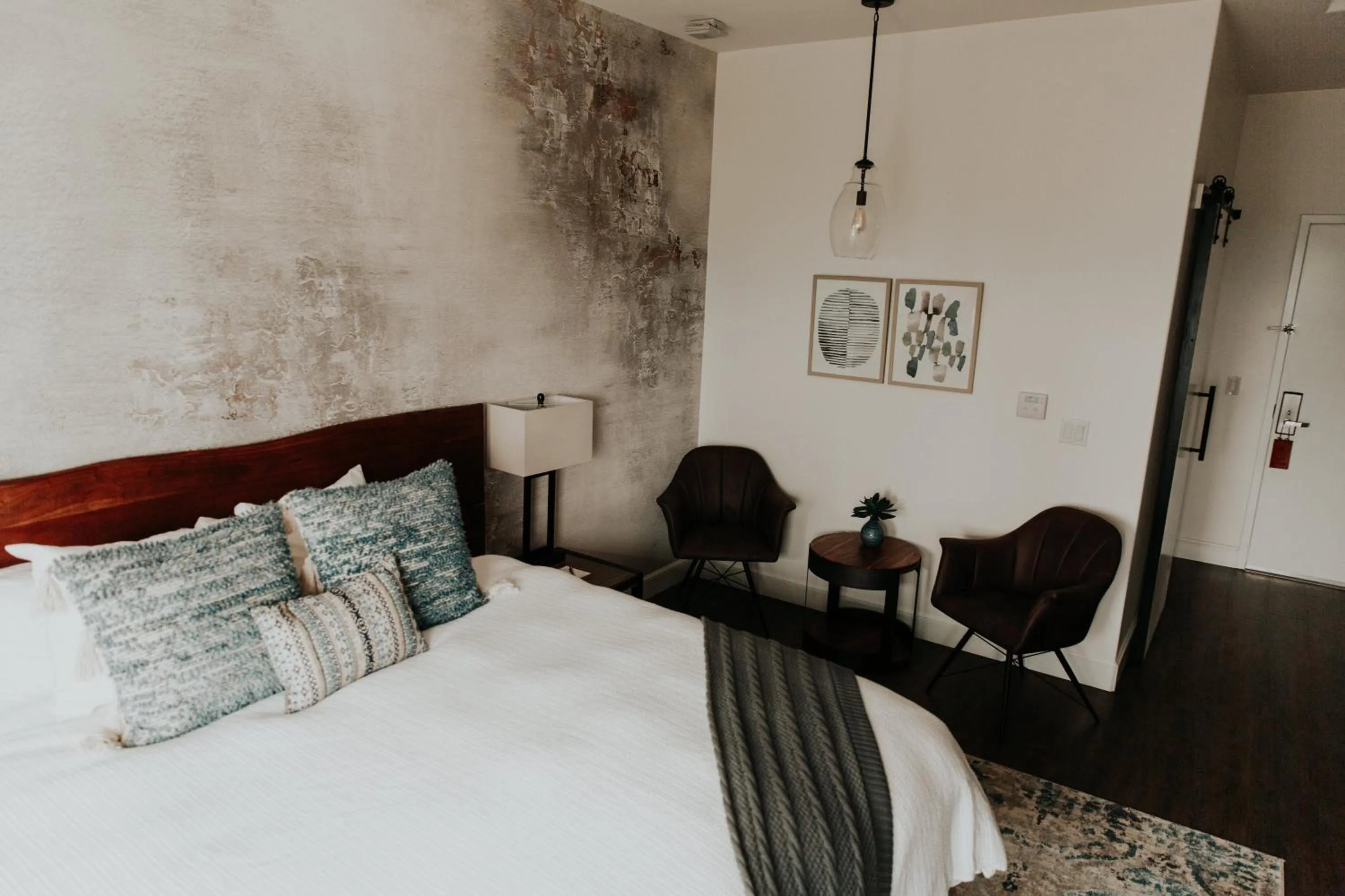 Bed in Wine Stone Inn