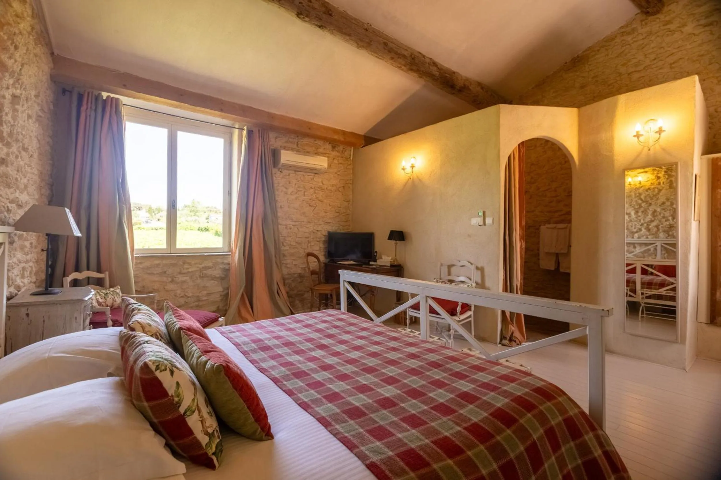 Bed in Domaine Des Escaunes