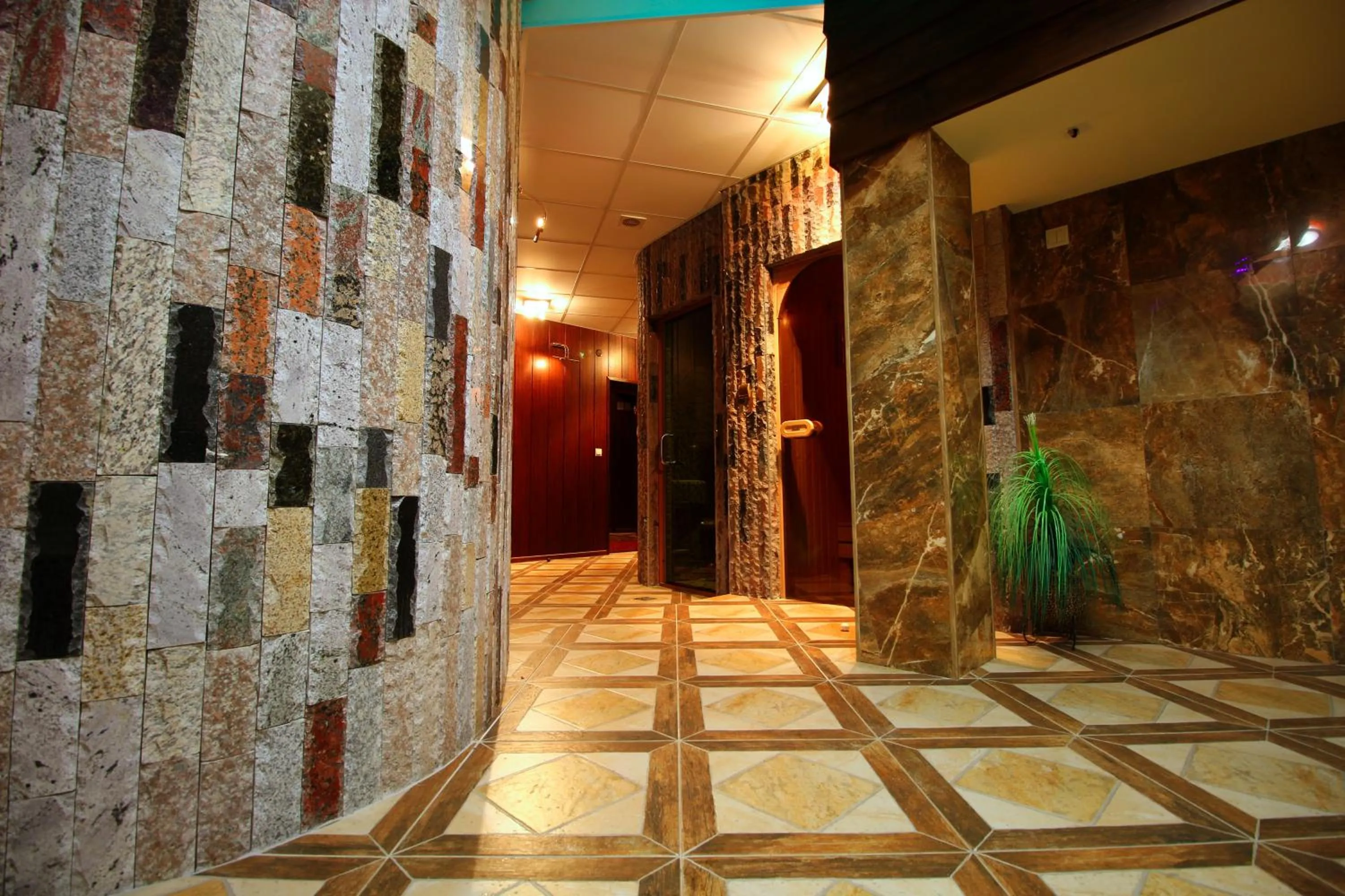 Spa and wellness centre/facilities in Discret Hotel & Restaurant