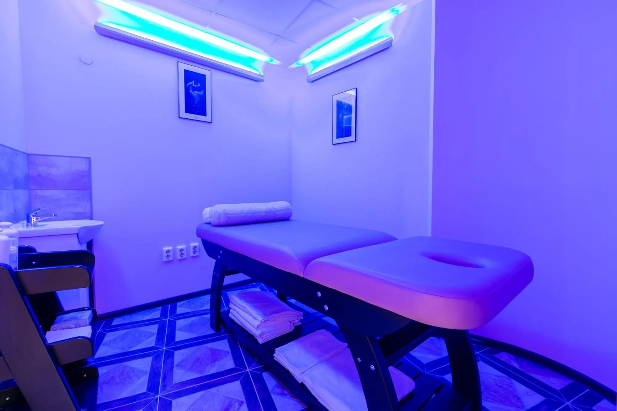 Discret Hotel & Restaurant