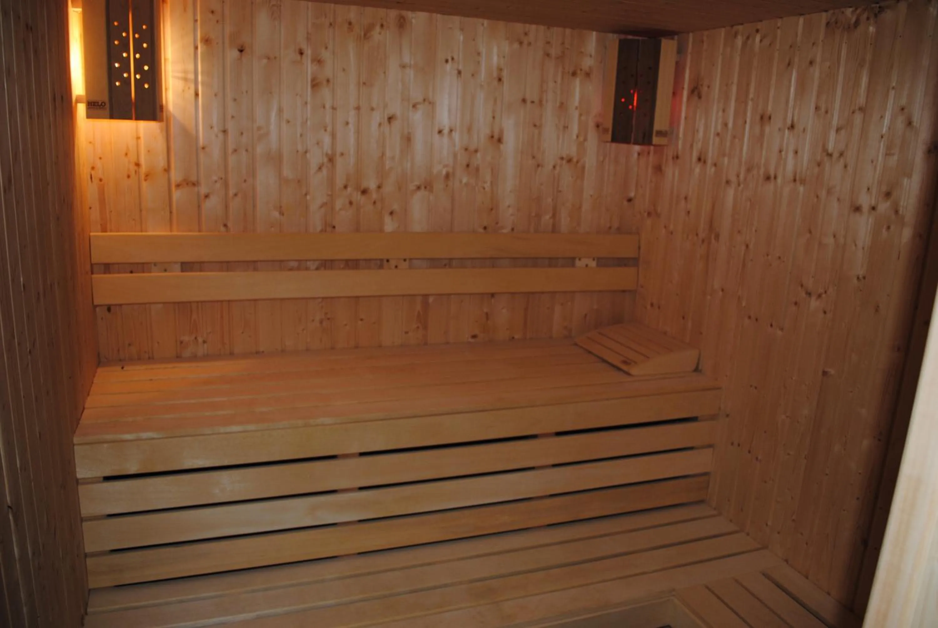 Sauna in Discret Hotel & Restaurant