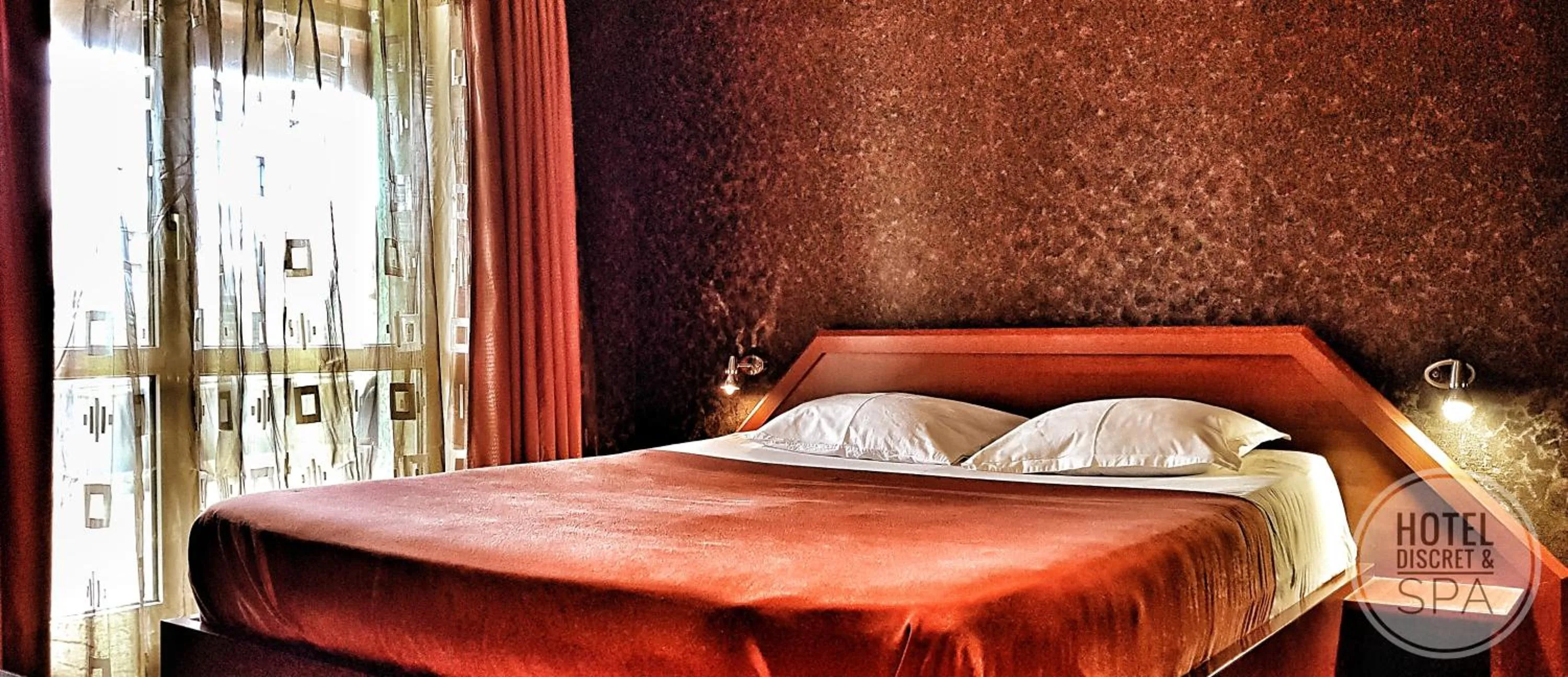 Photo of the whole room, Bed in Discret Hotel & Restaurant