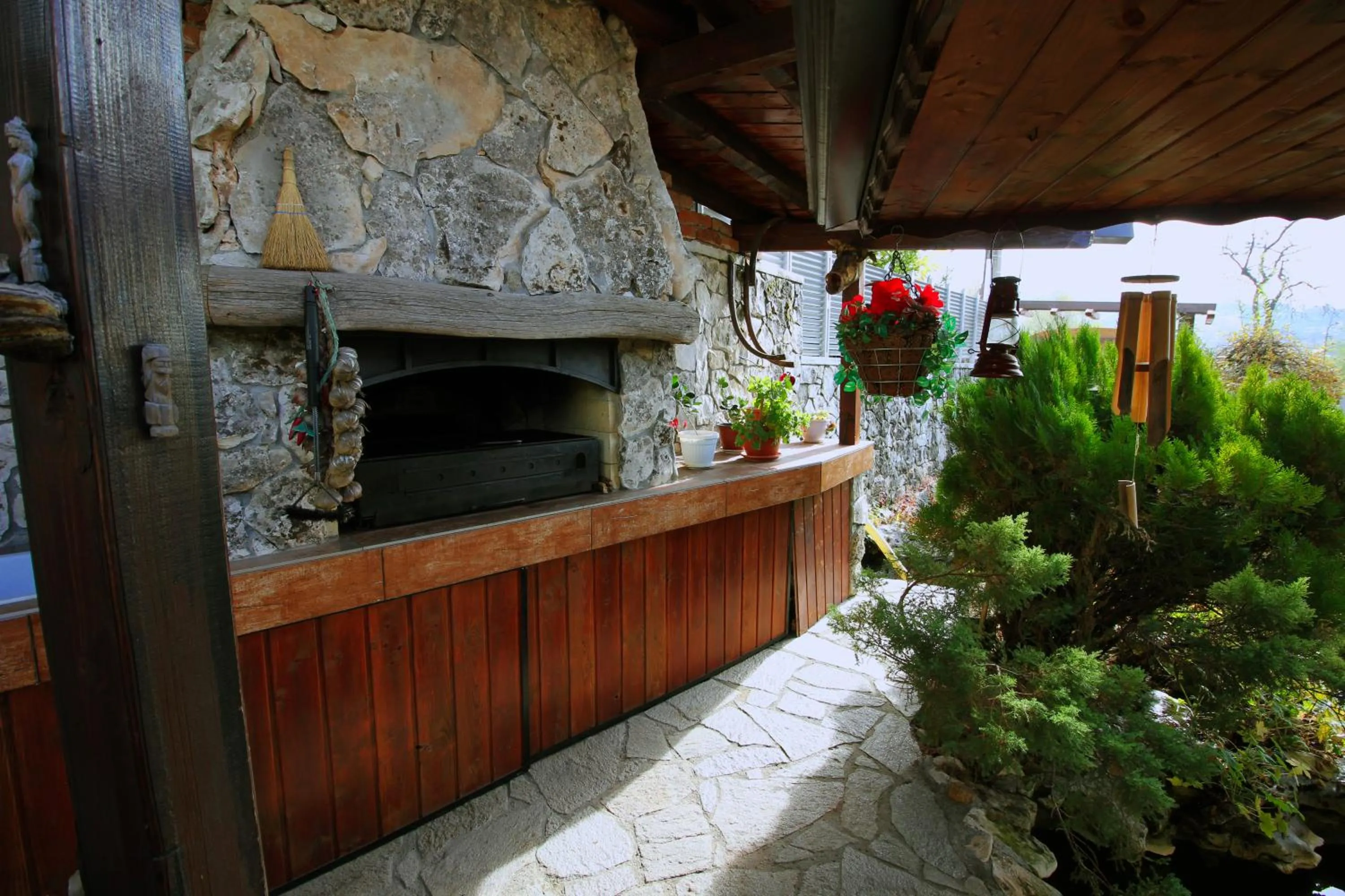 Garden view in Discret Hotel & Restaurant