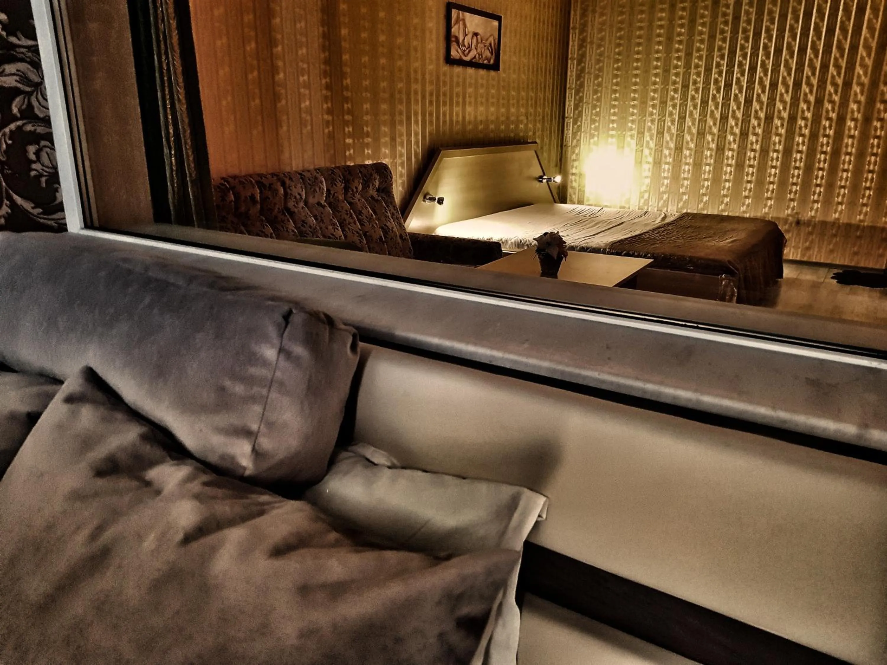 Discret Hotel & Restaurant