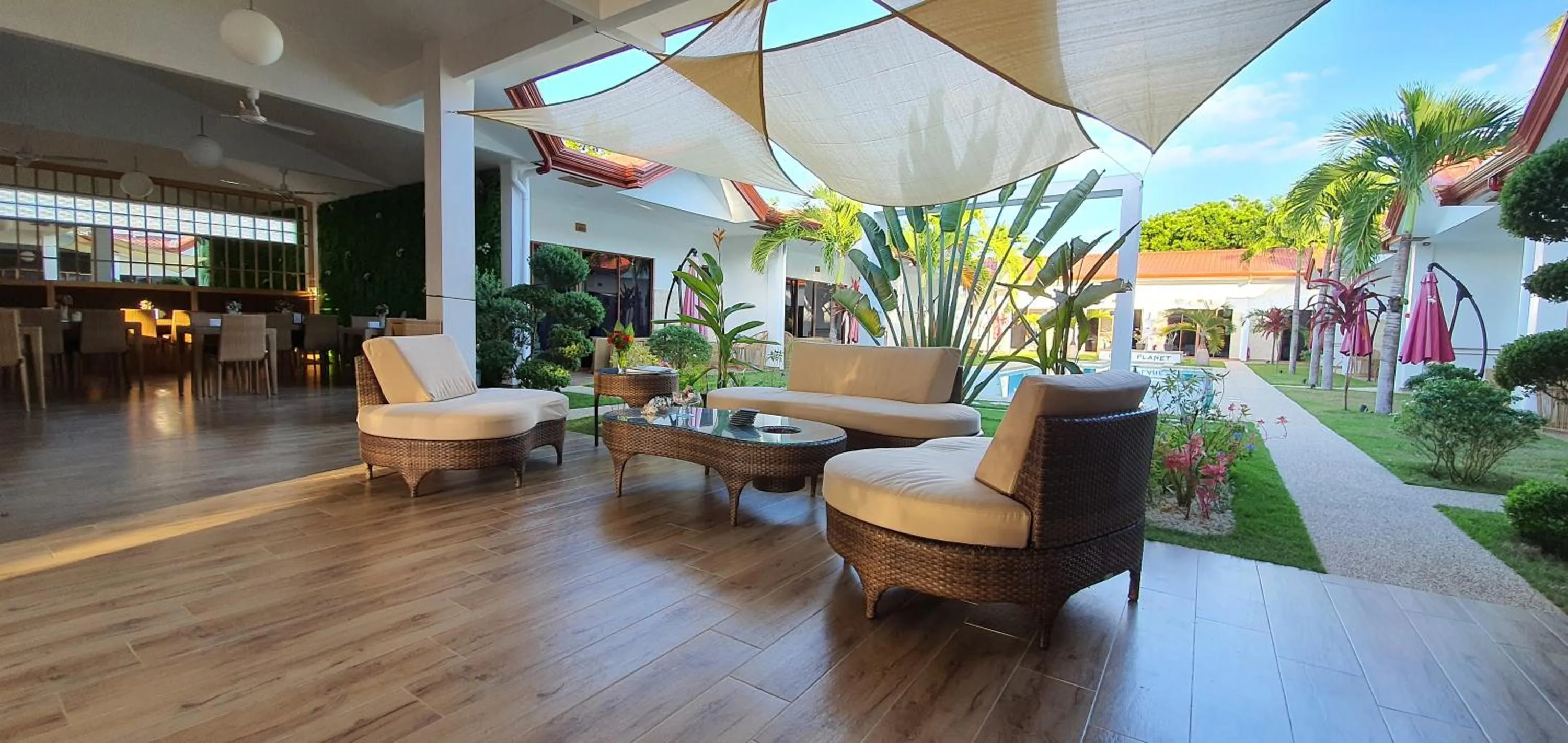 Property building in Blue Planet Panglao