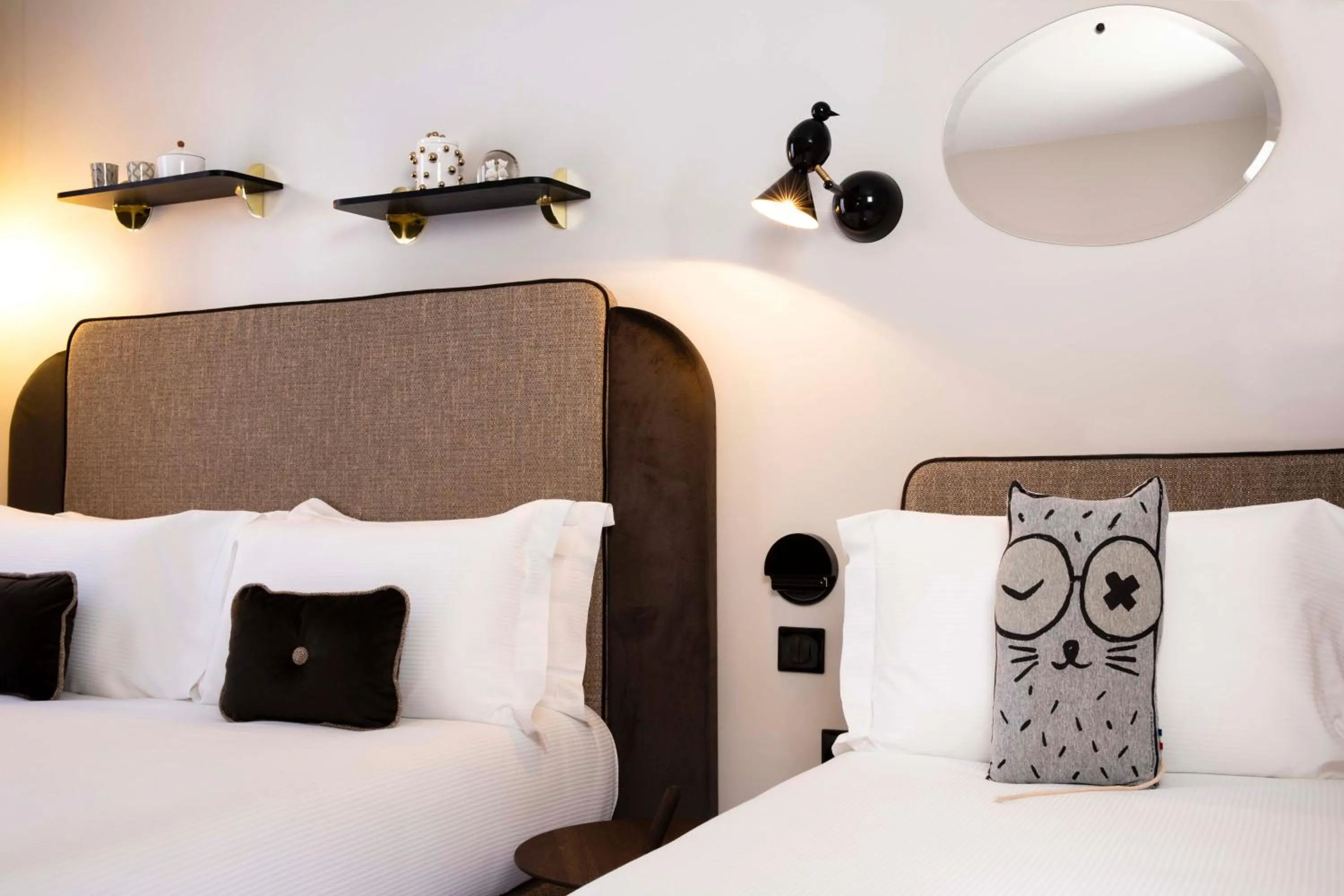 Bedroom, Bed in Hôtel Eiffel Saint Charles