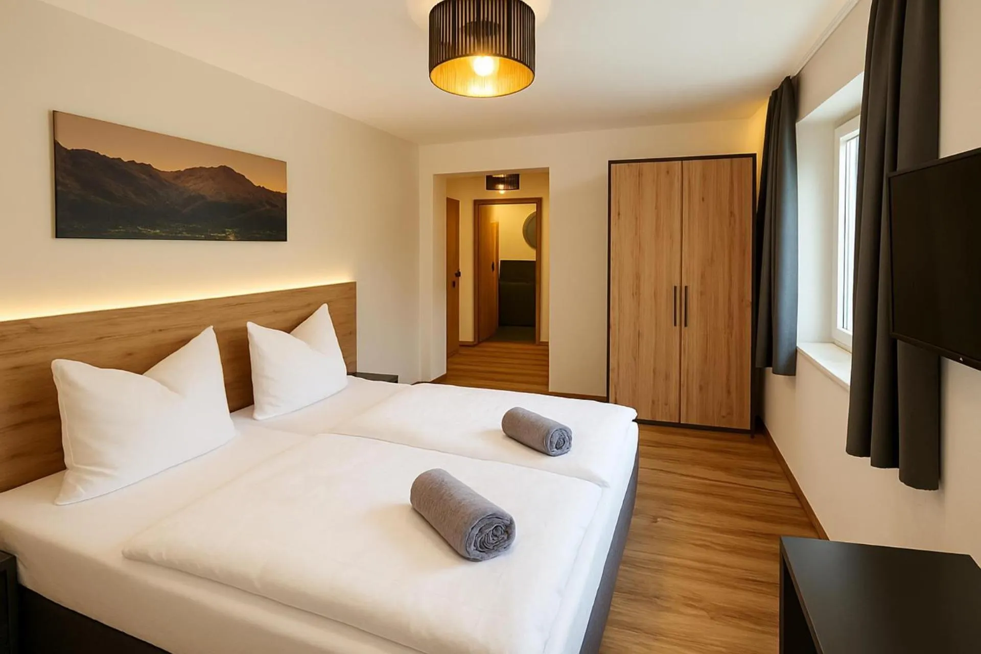 Photo of the whole room, Bed in Hotel Krone