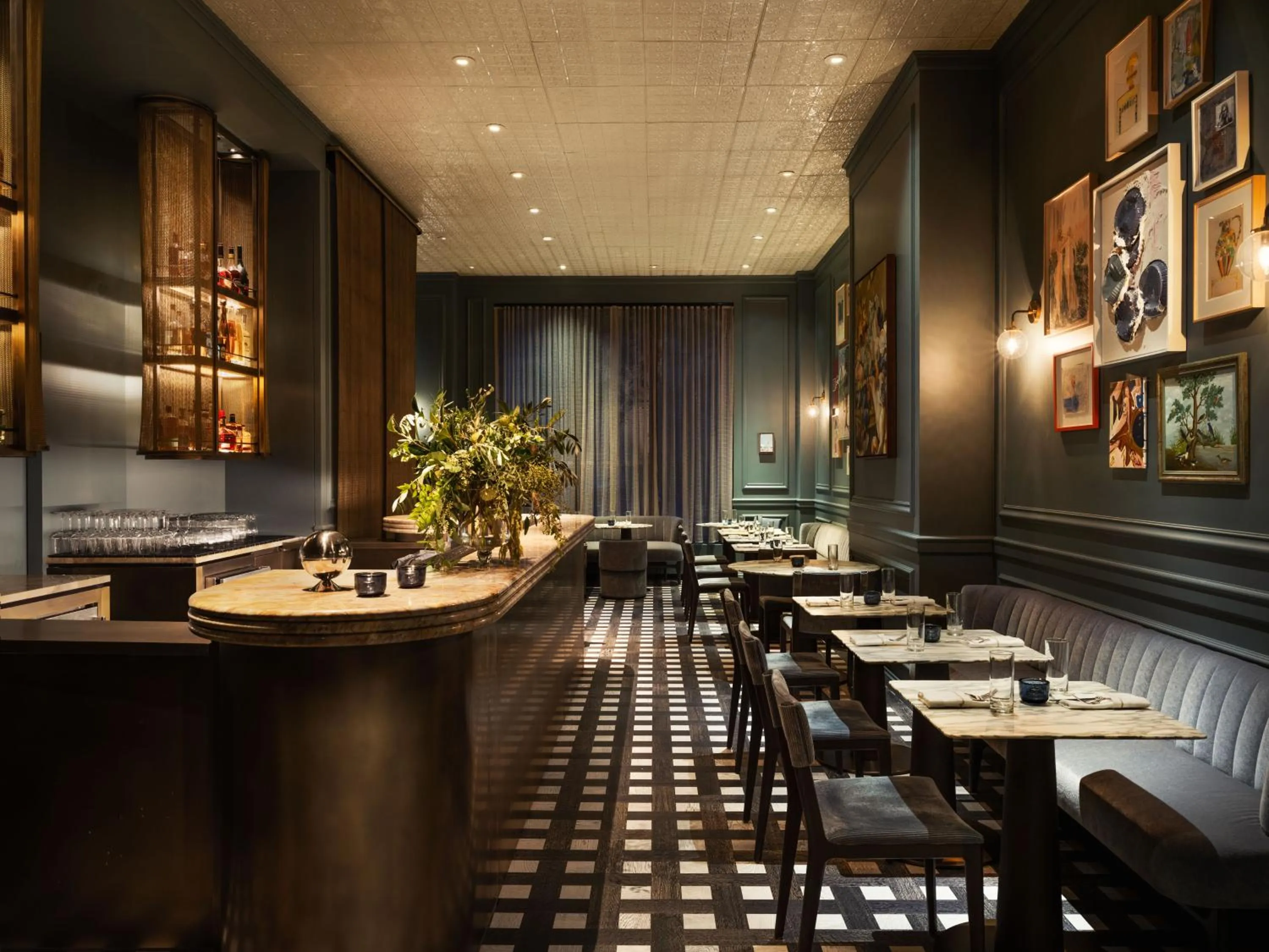 Restaurant/places to eat in Park Lane New York