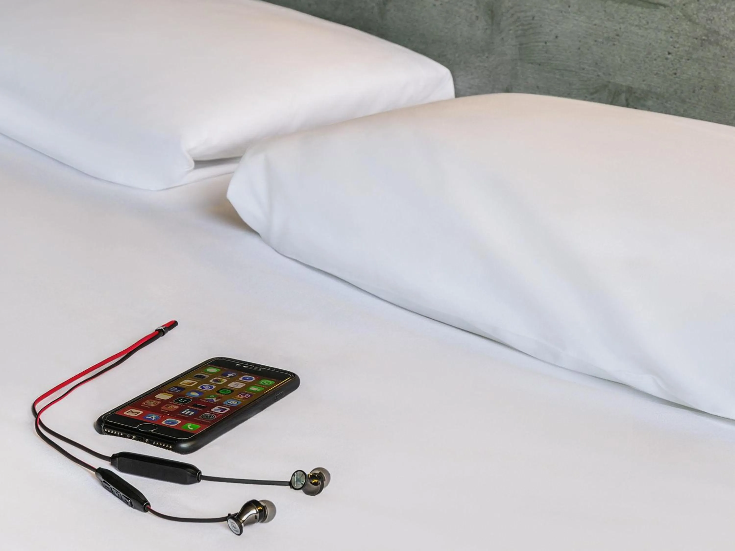 Bedroom, Bed in ibis budget Meudon Paris Ouest