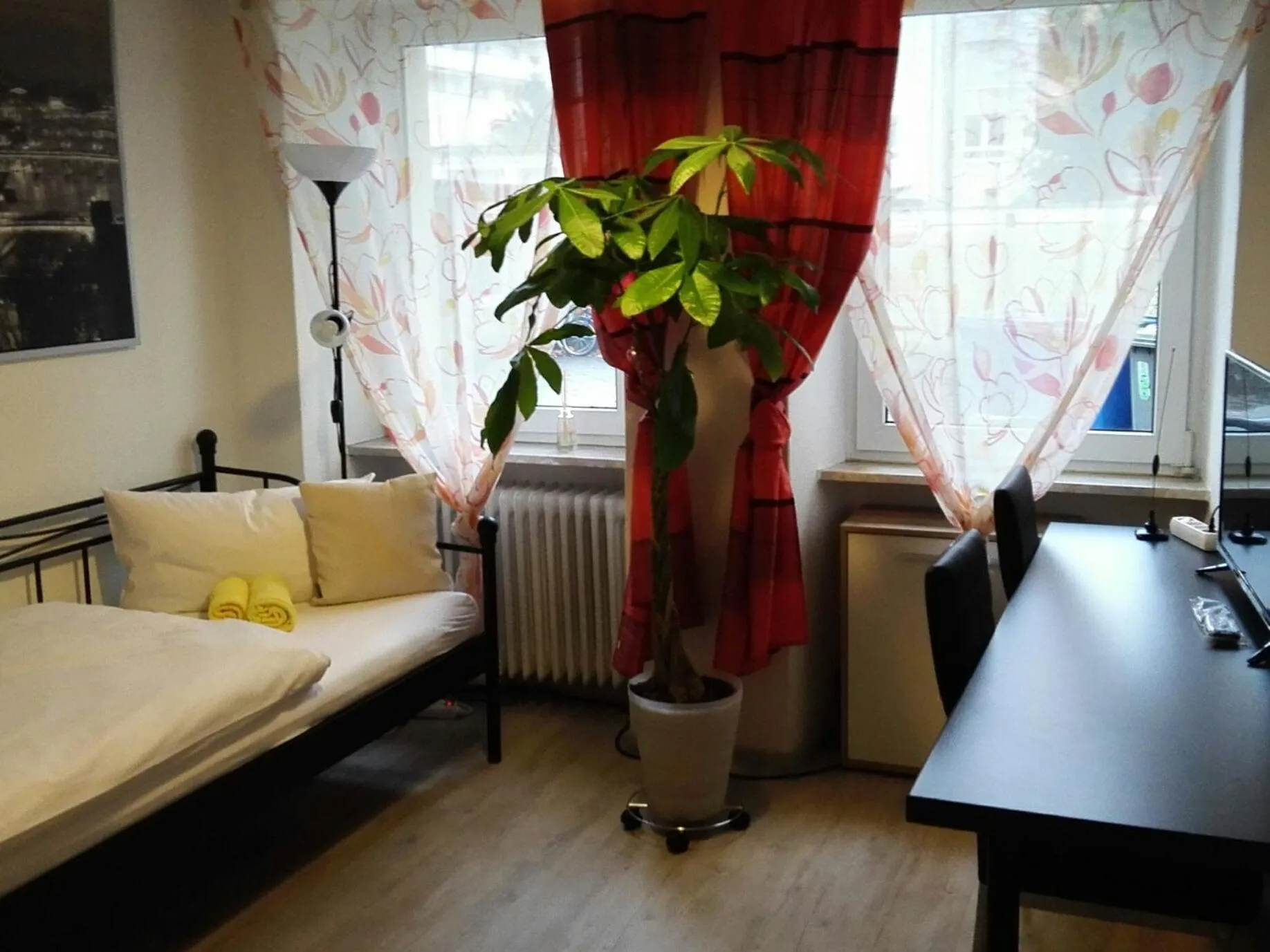 Bedroom, Bed in Sultania's Melanchthon