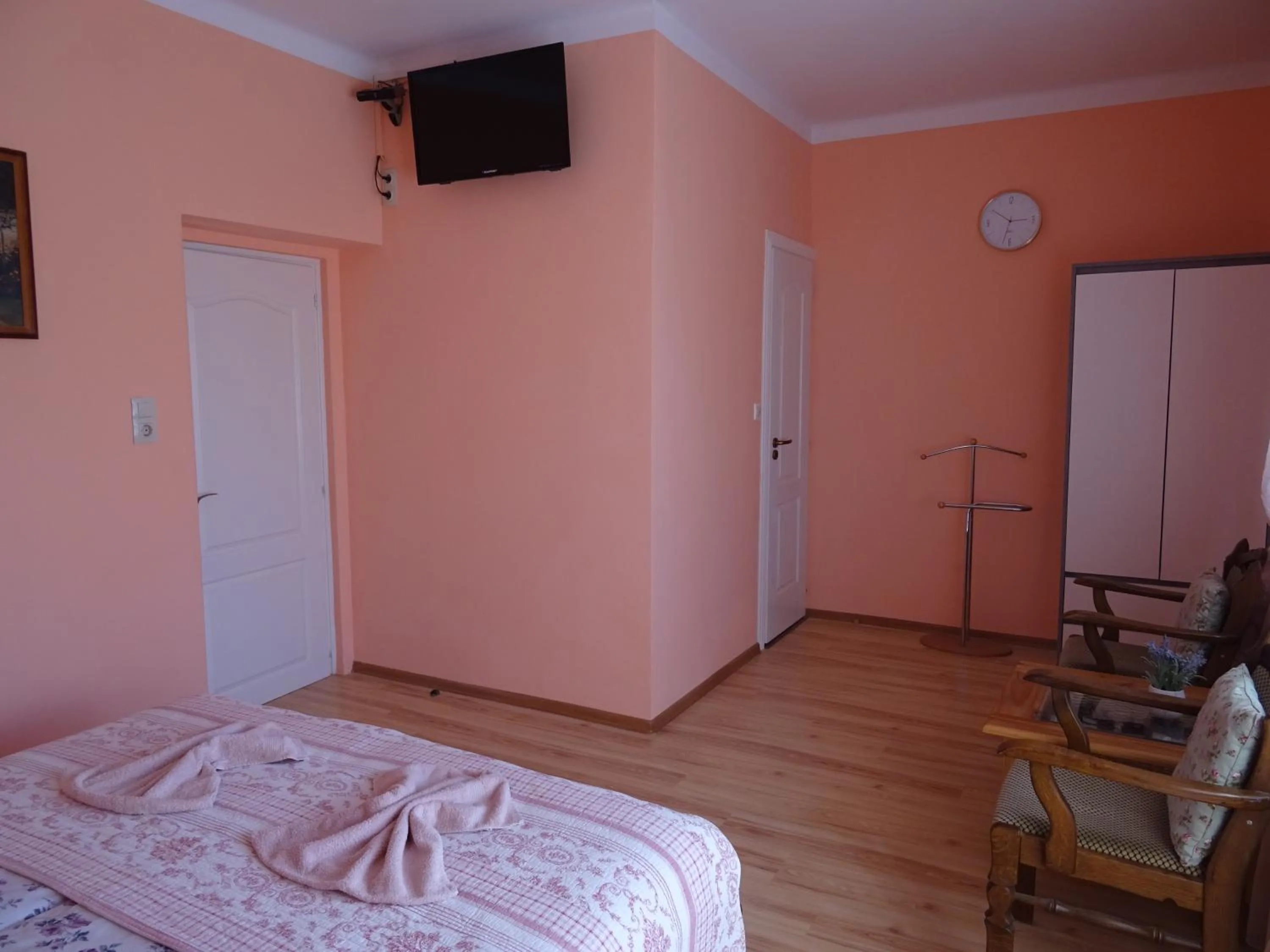 Bedroom, Bed in Maxim Ház