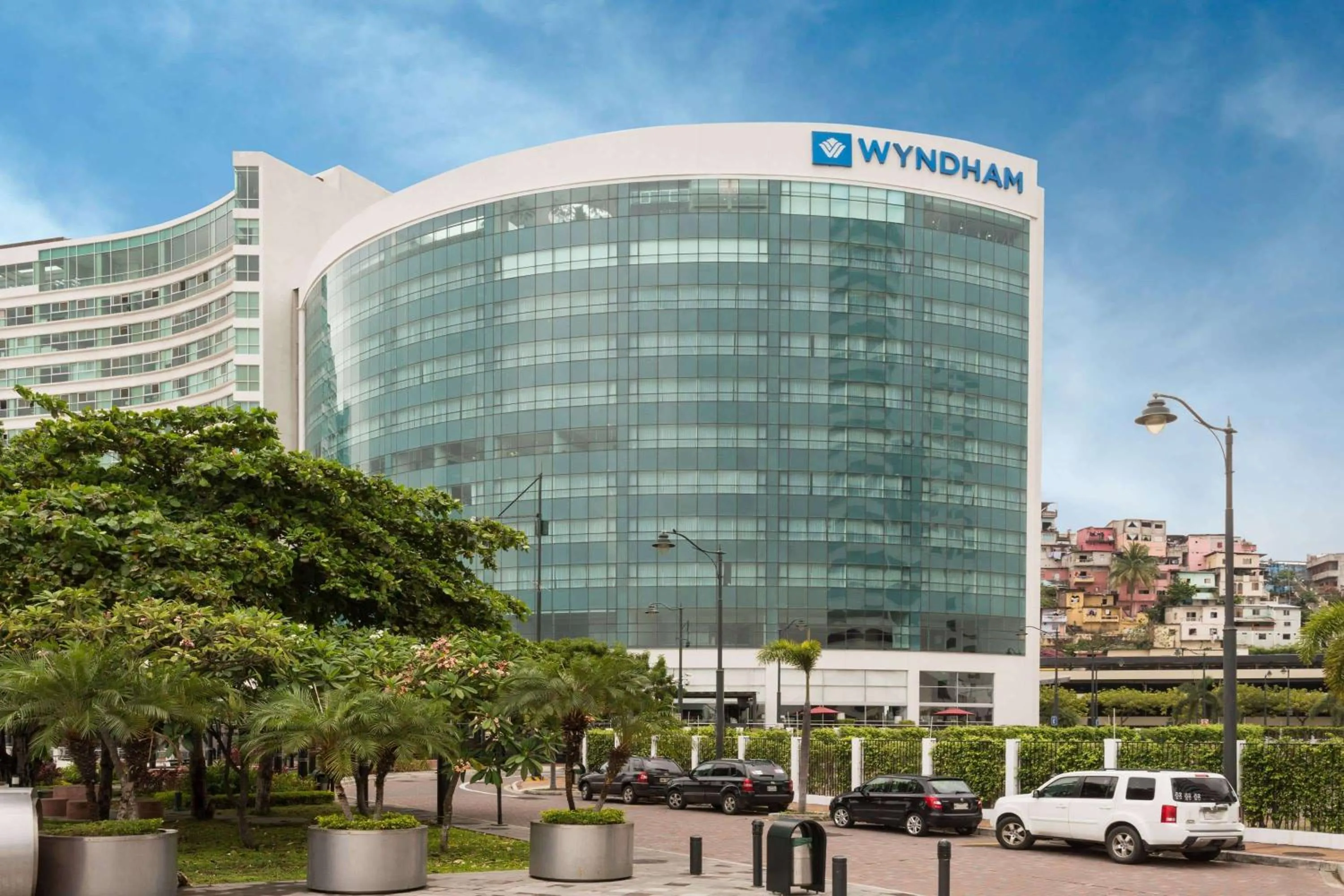 Property building in Wyndham Guayaquil, Puerto Santa Ana