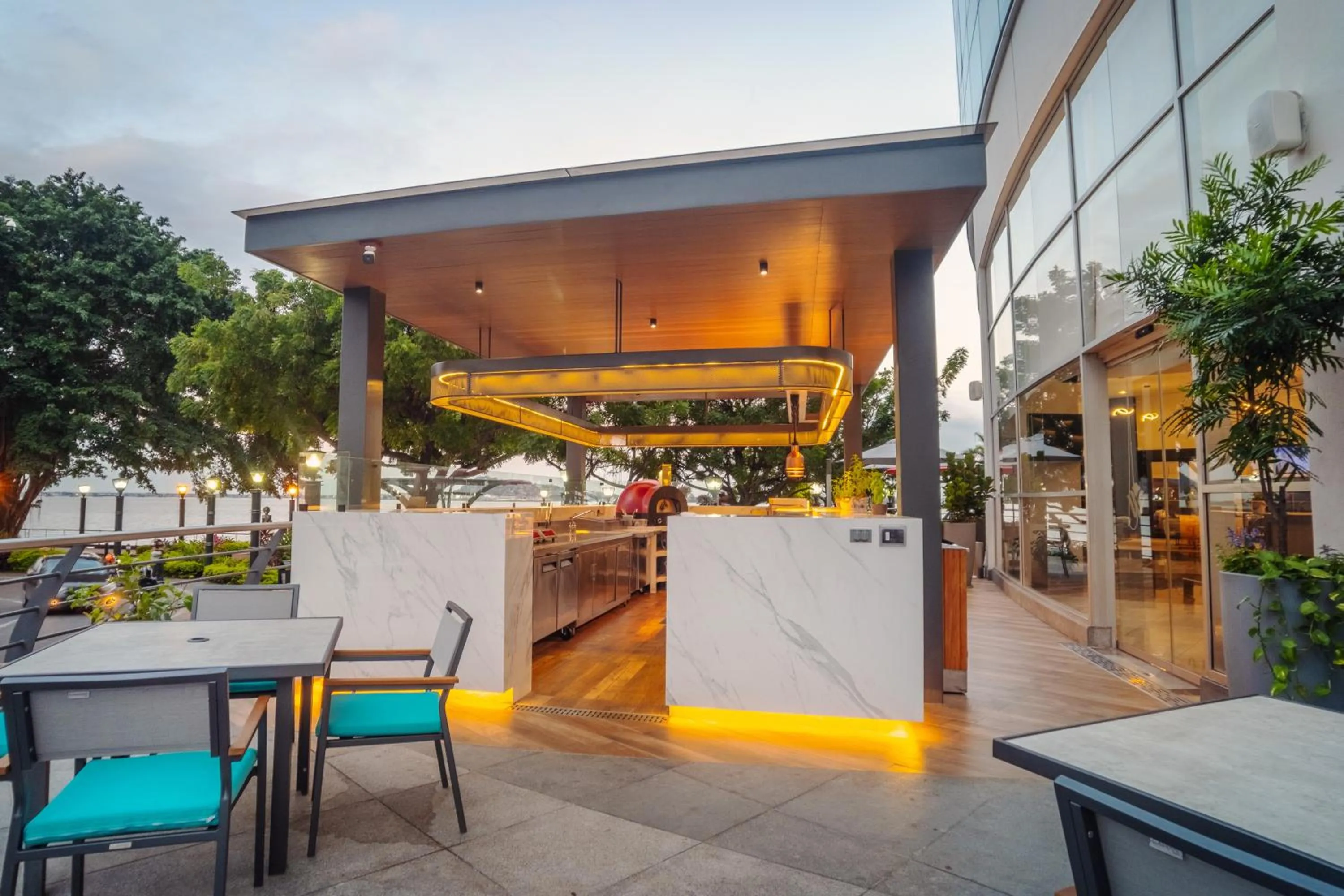 Property building in Wyndham Guayaquil, Puerto Santa Ana