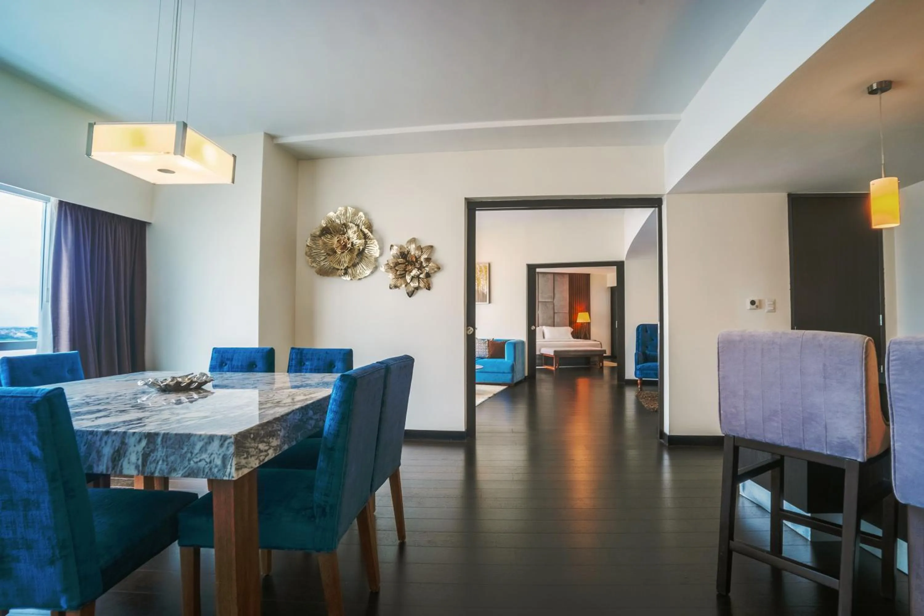 Kitchen or kitchenette in Wyndham Guayaquil, Puerto Santa Ana