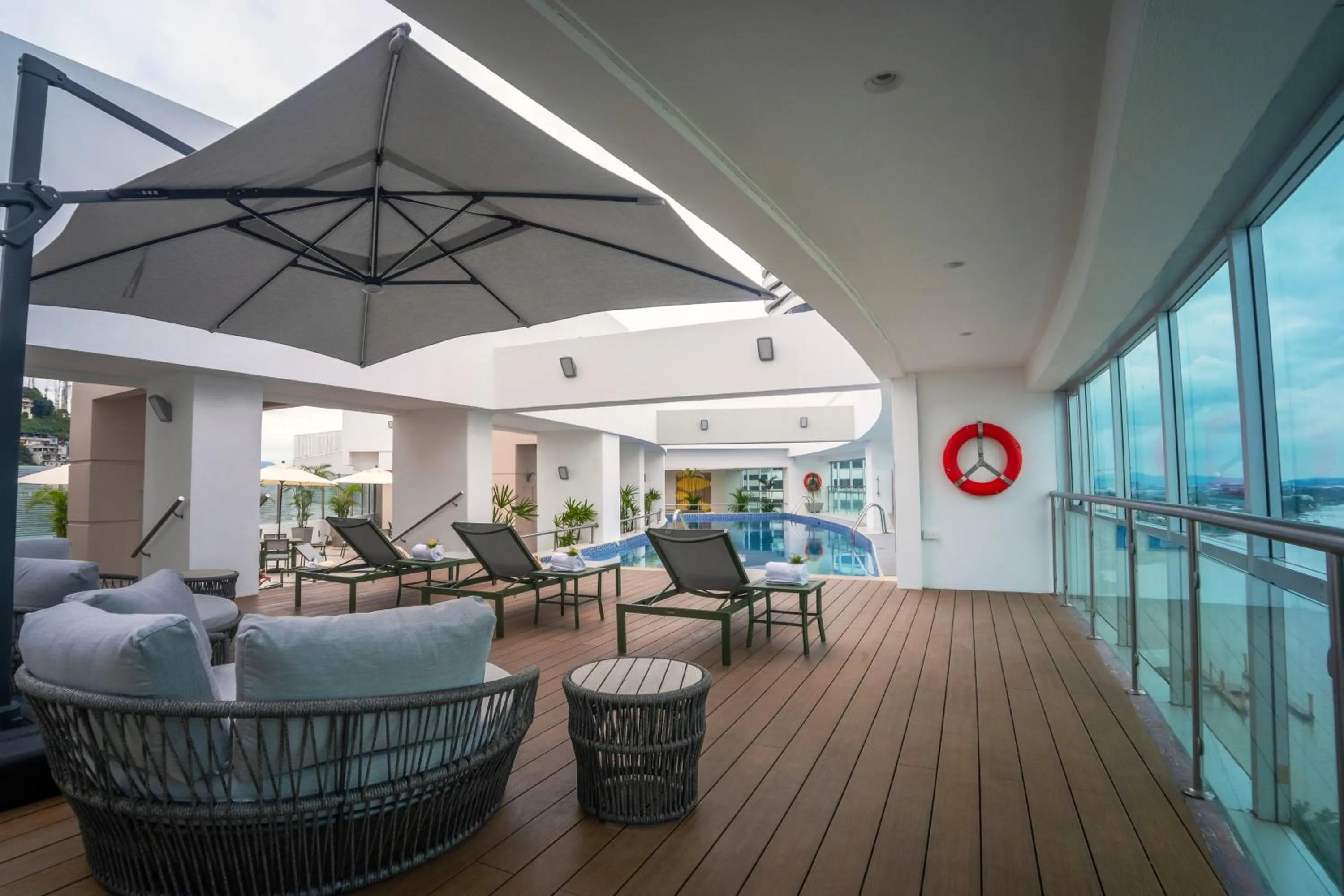 Pool view in Wyndham Guayaquil, Puerto Santa Ana