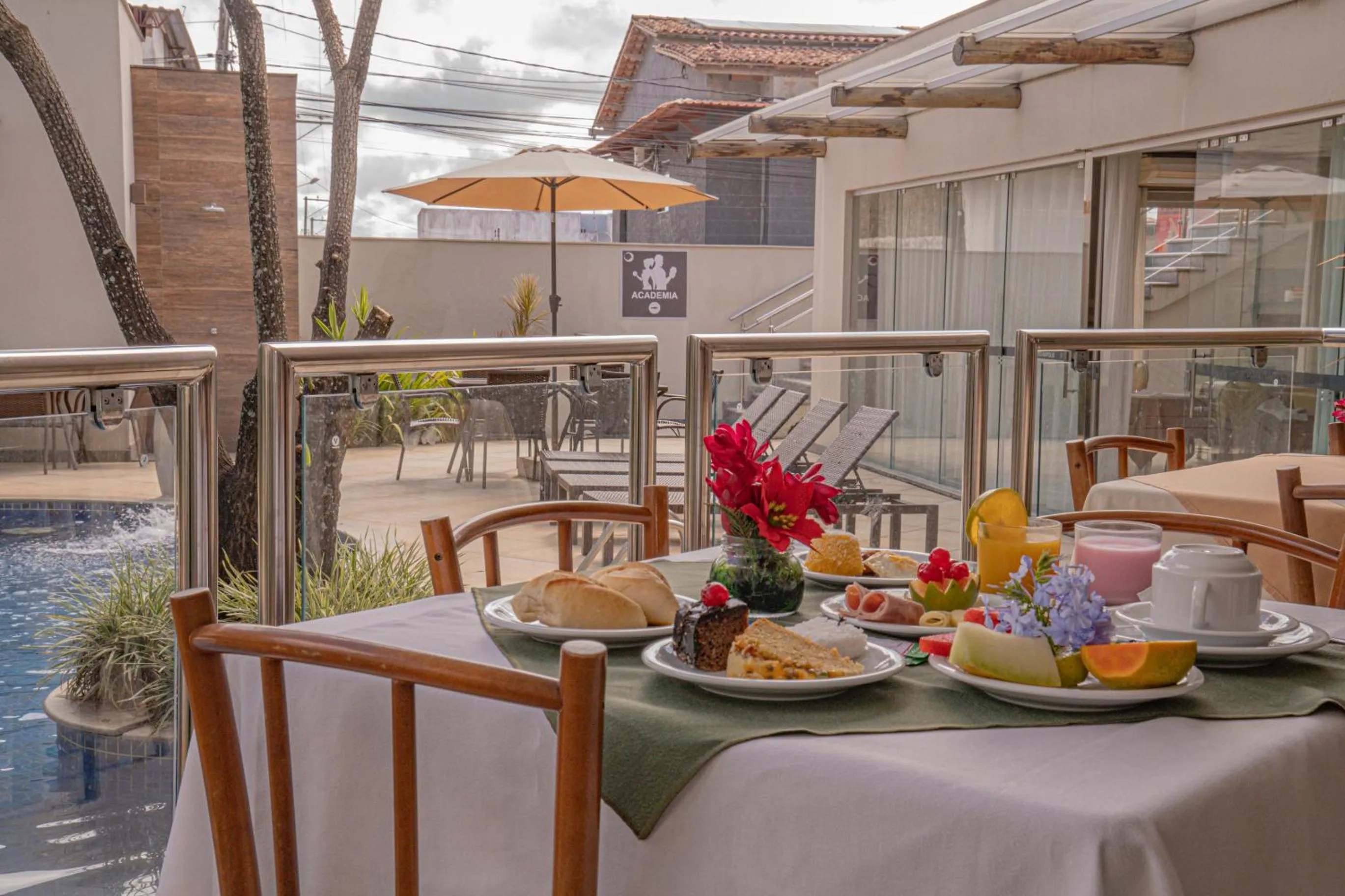 Breakfast in Hotel Porto Napolis