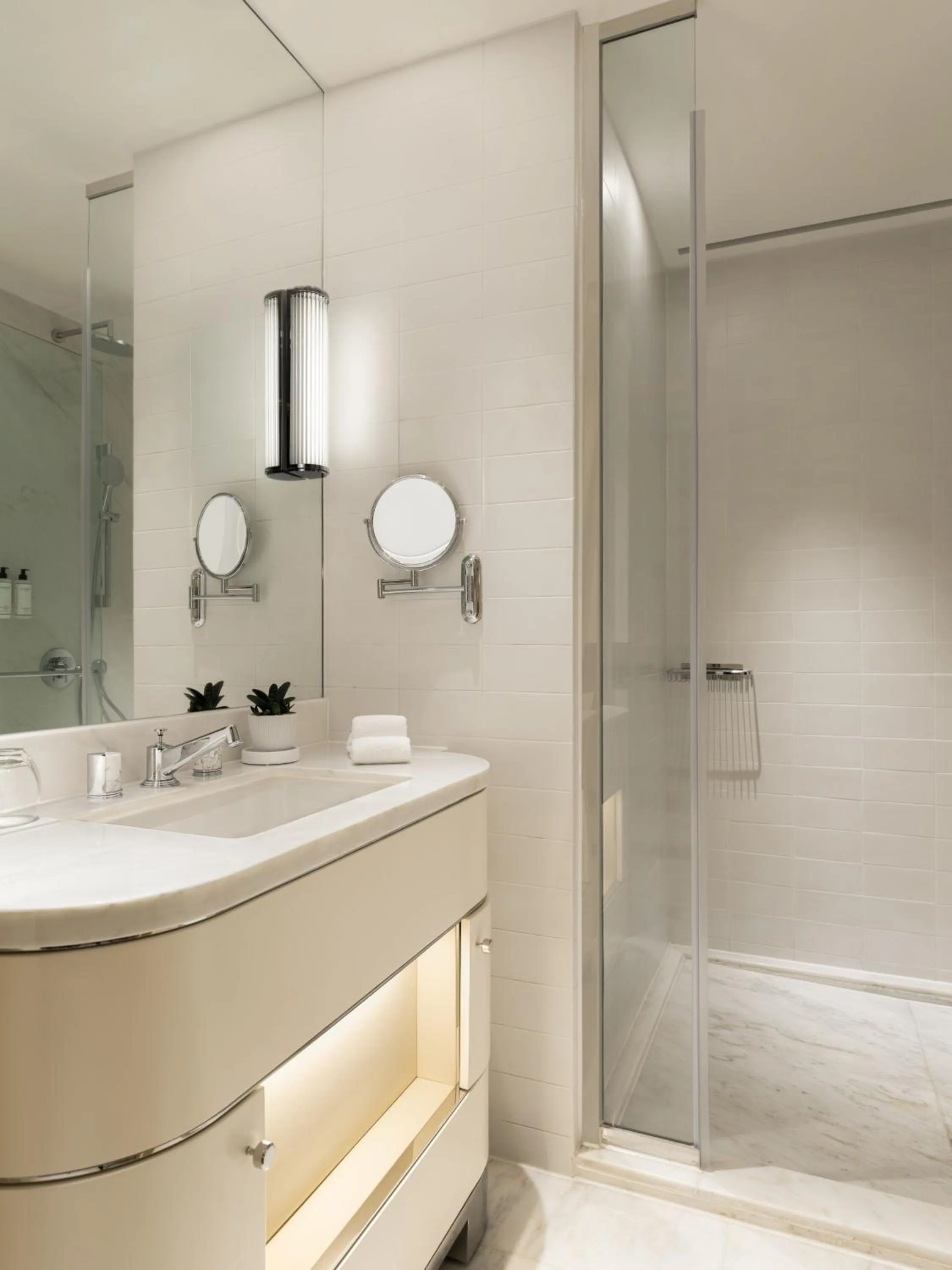 Bathroom in Lanson Place Causeway Bay, Hong Kong